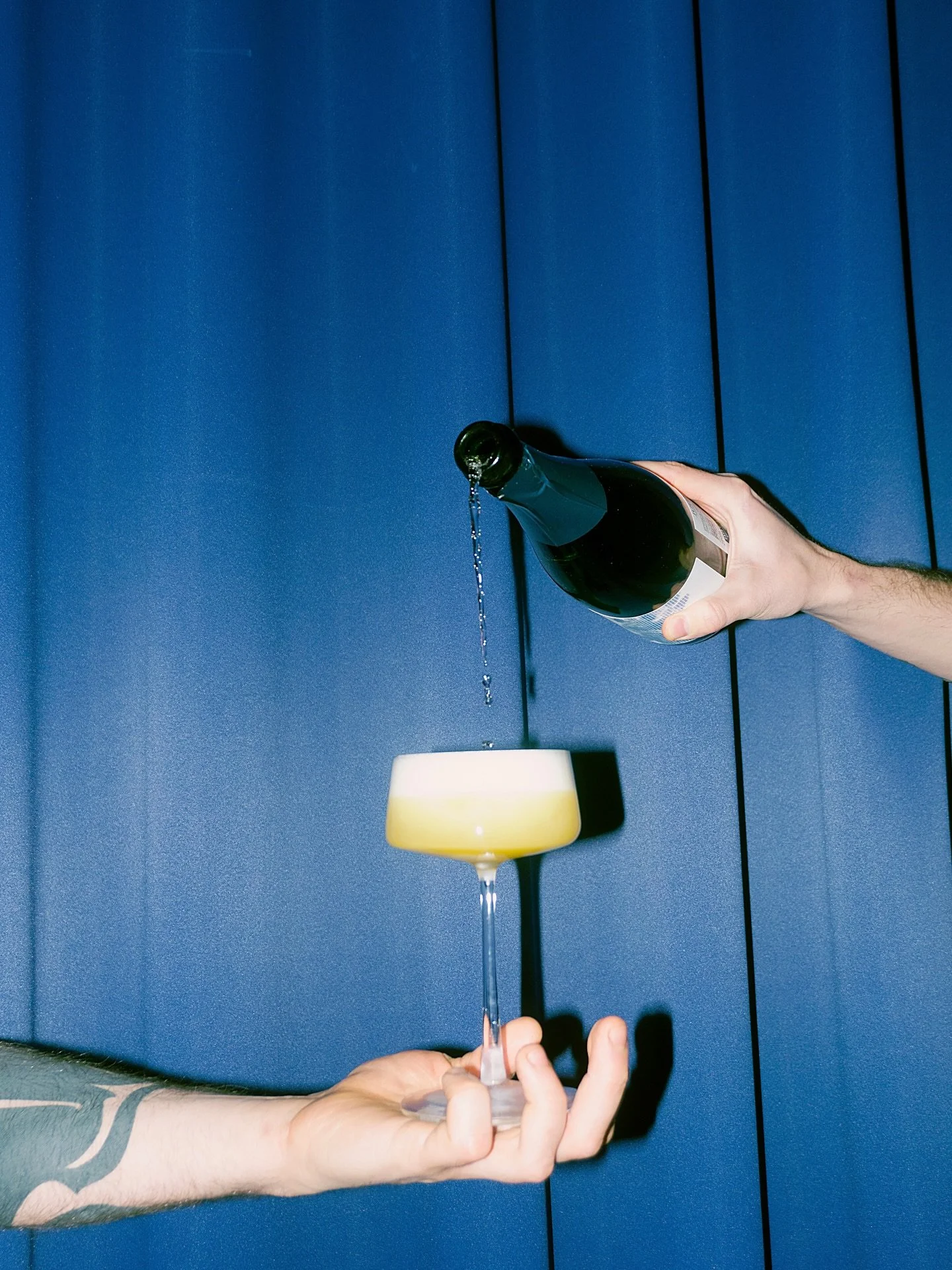 Friday nights were made for good drinks and easy moments.
A Pornstar Martini is the perfect way to start✨