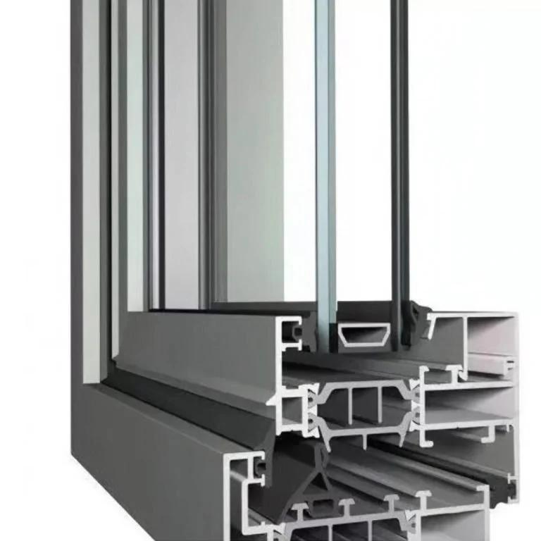 Profilé de fenêtre en aluminium avec double vitrage, vue en coupe transversale.