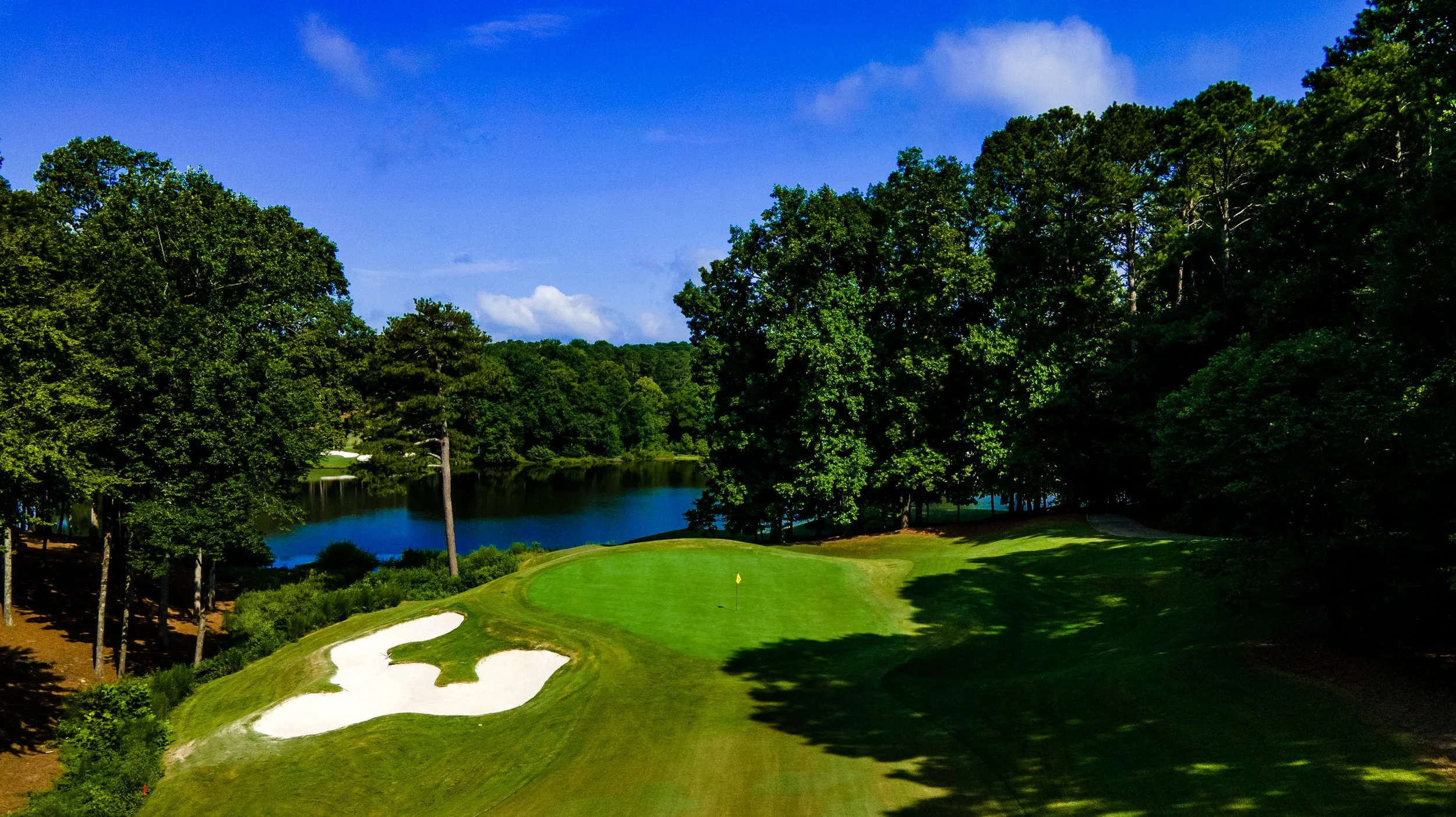 White Columns course Hole 8.jpg