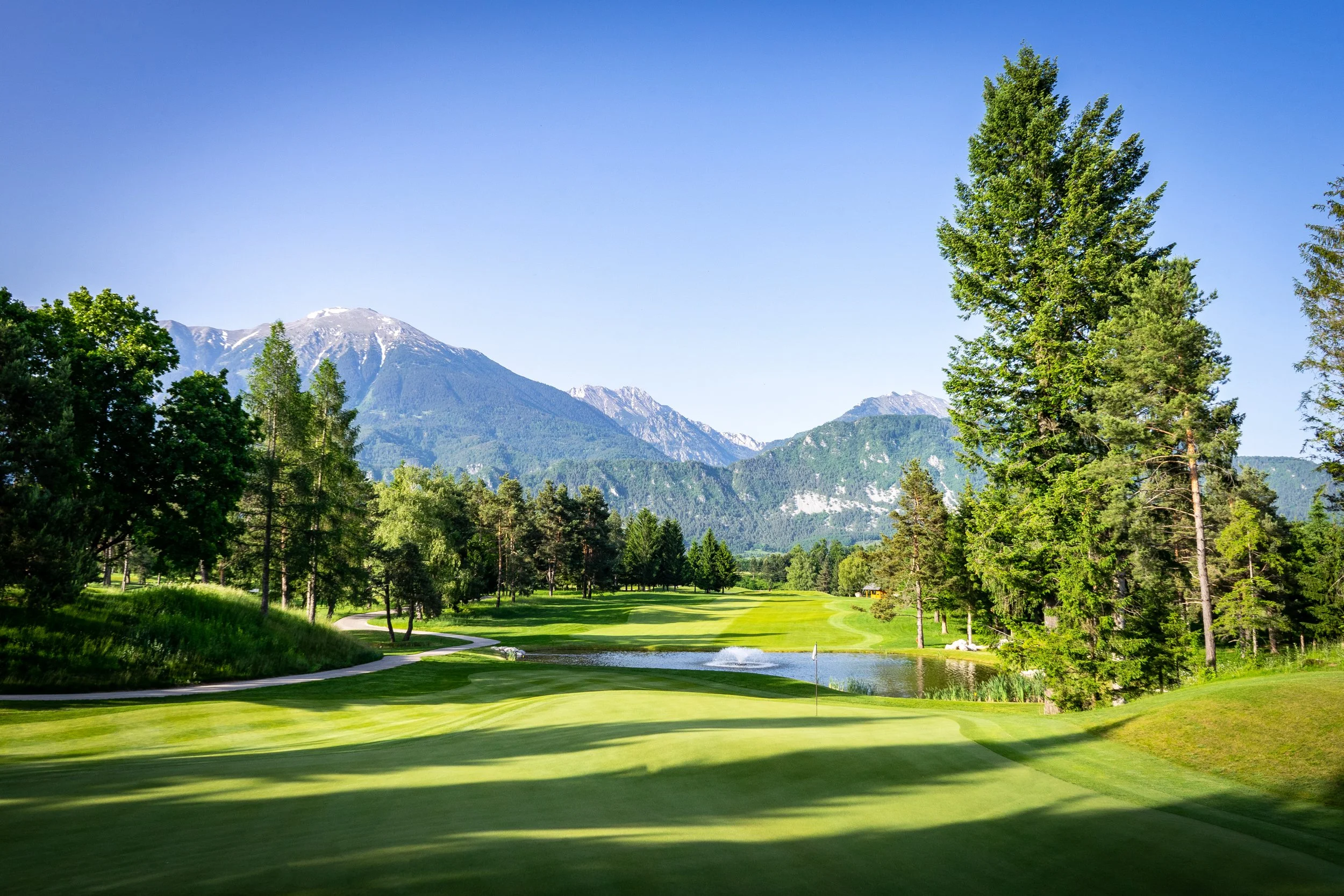 214 - 6th Hole - RoyalBled_Kings_Course.jpg
