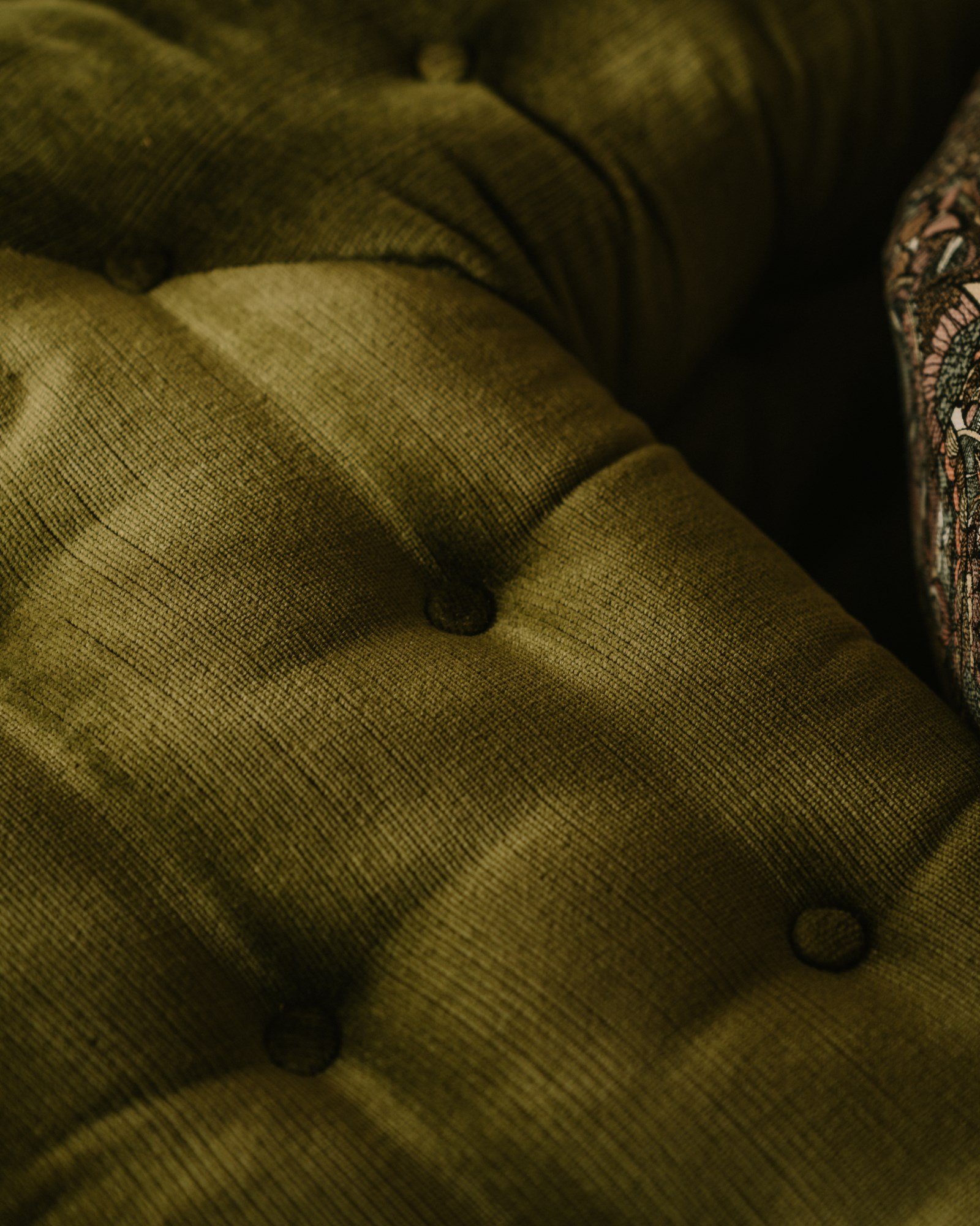 My Love Affair with the ’70s, Vintage Treasures & One Glorious Green Velvet Couch