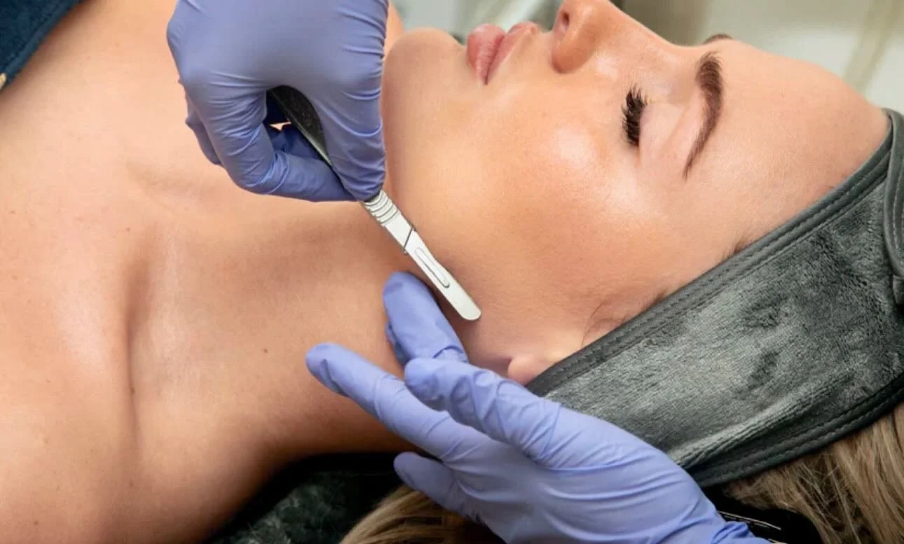Get dermaplaned with us at RMI Medspa! This month, enjoy our Dermaplaning facial for $85 🤩