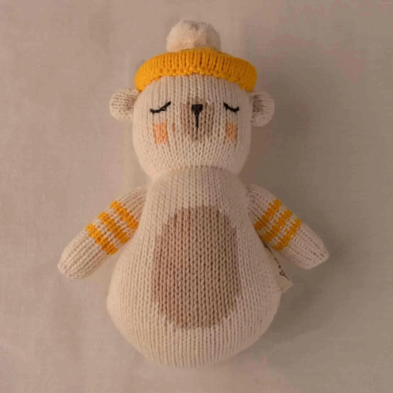 Hochet ours polaire Yaruc en coton – Premier compagnon d'éveil dès la naissance