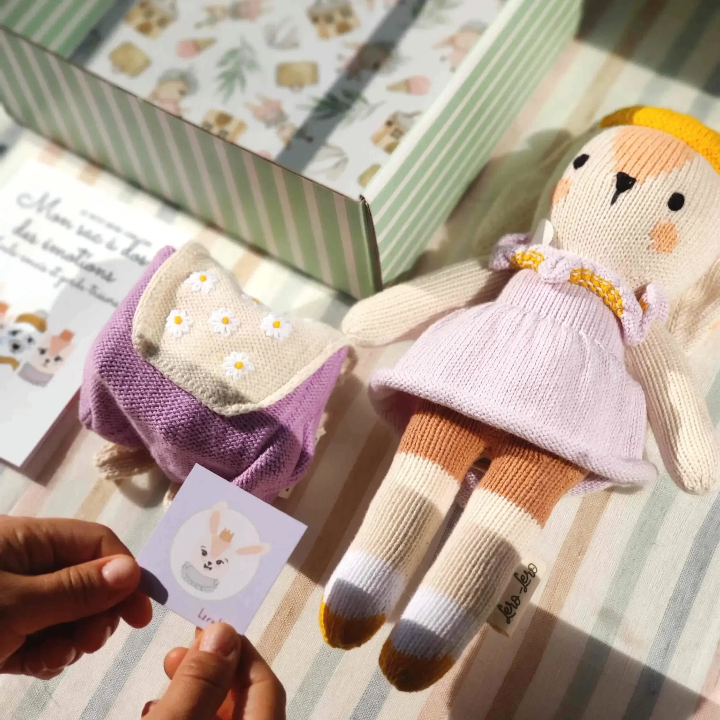 Coffret cadeau de la peluche des émotions Qori