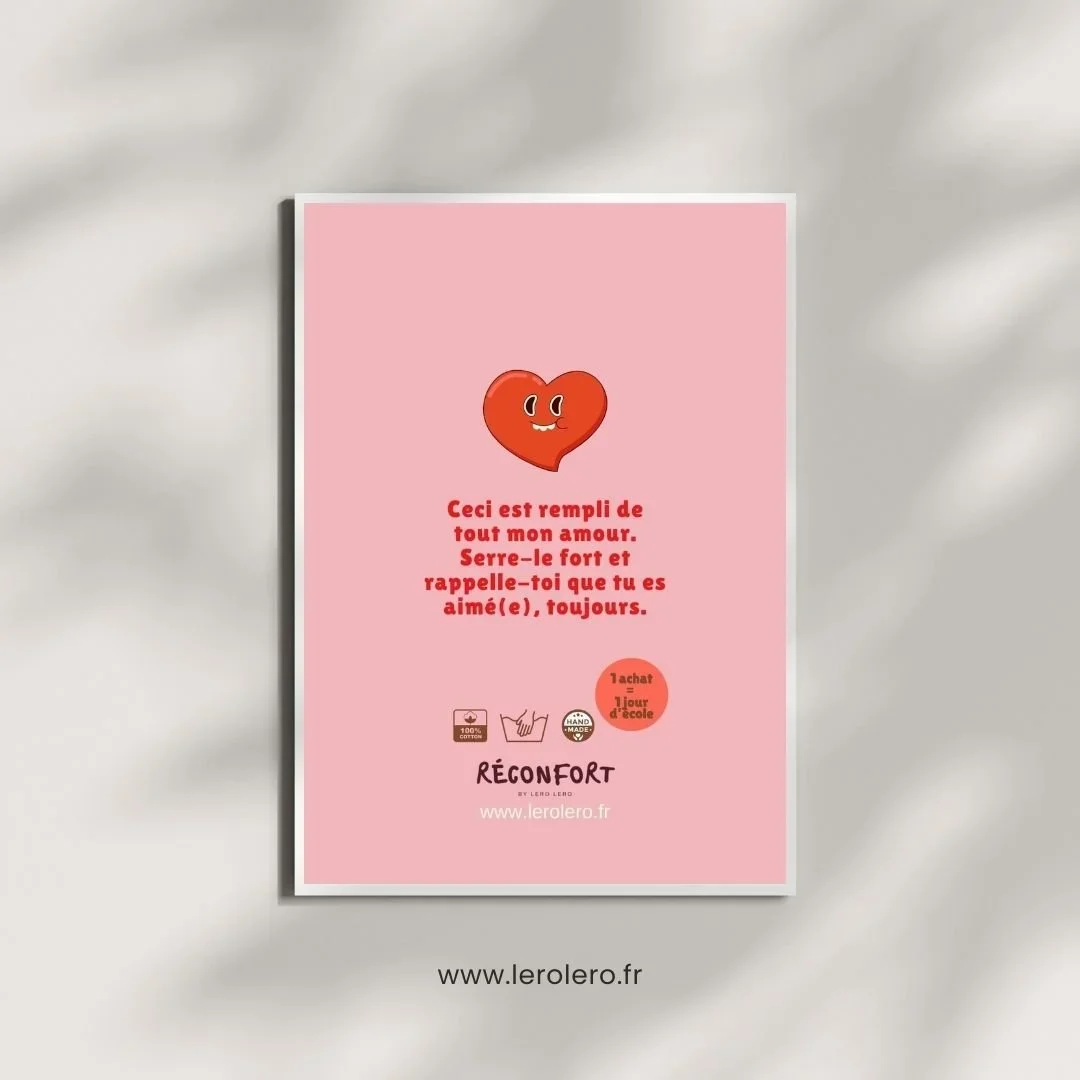Carte en forme de coeur proposée avec le coussin Maison pour dire Je t'aime