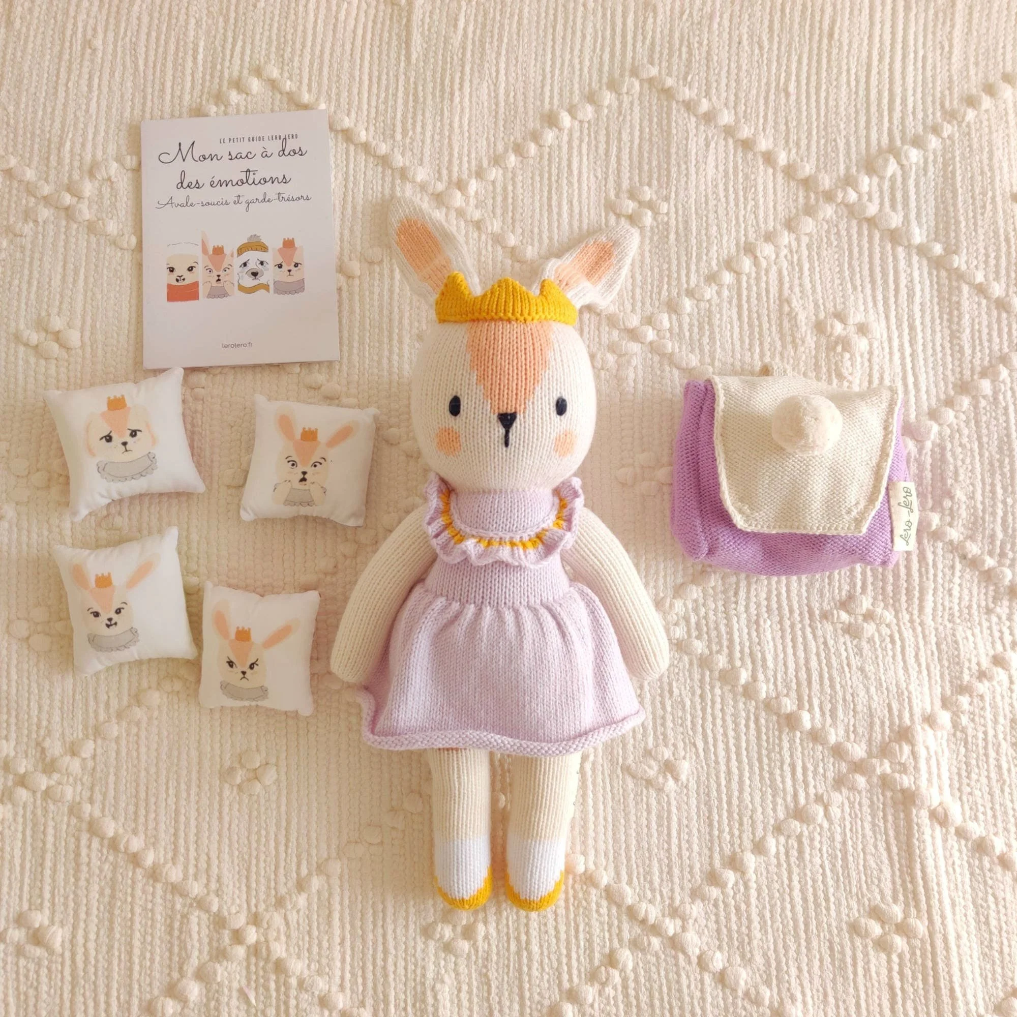 Sac à émotions tricoté, émotions enfant, sac avale soucis, sac garde trésors , apprendre émotions, jouet école maternelle, jouet éducatif, lapin émotions, jouet maternelle, autisme.jpg