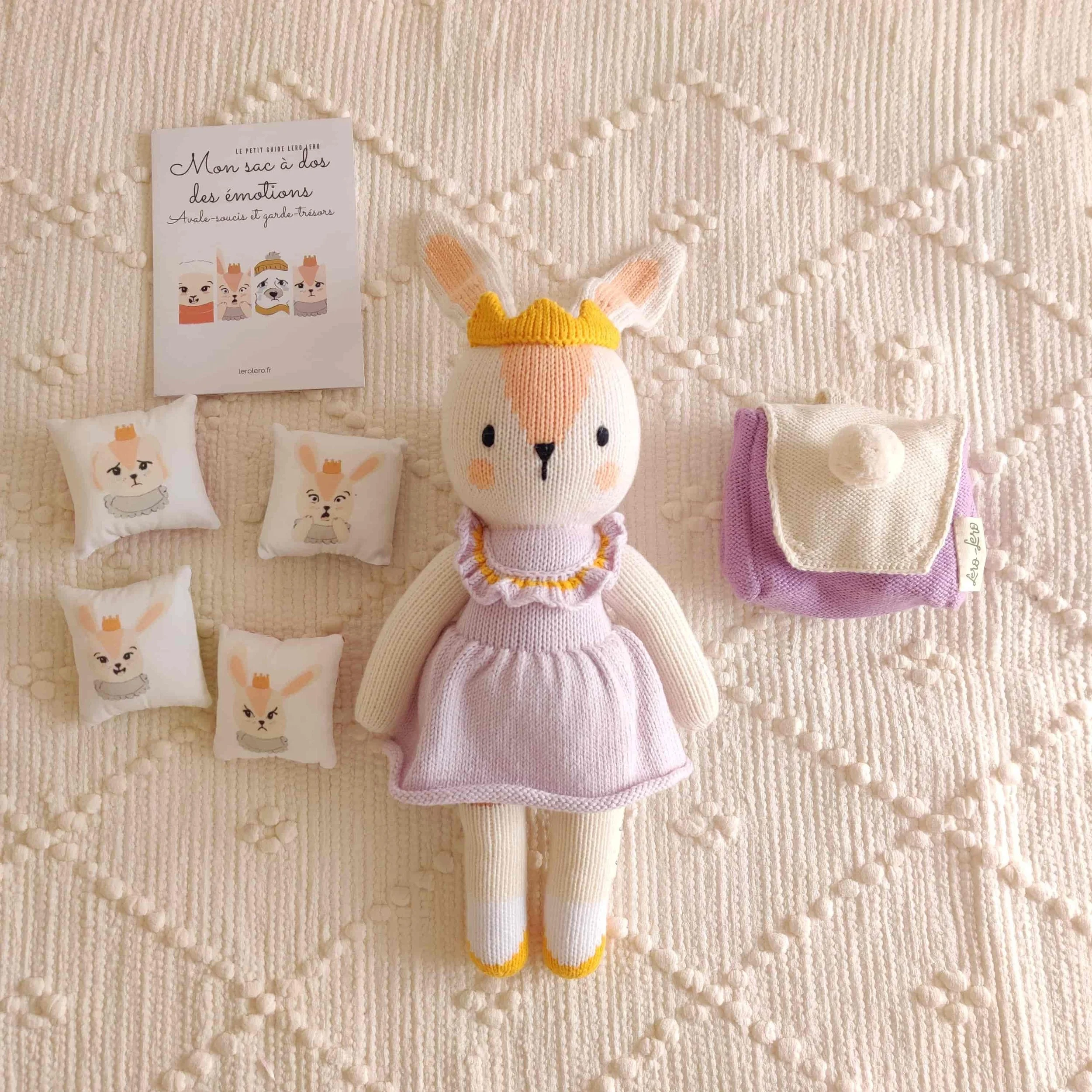 Coffret peluche des émotions Montessori – Qori la Lapine