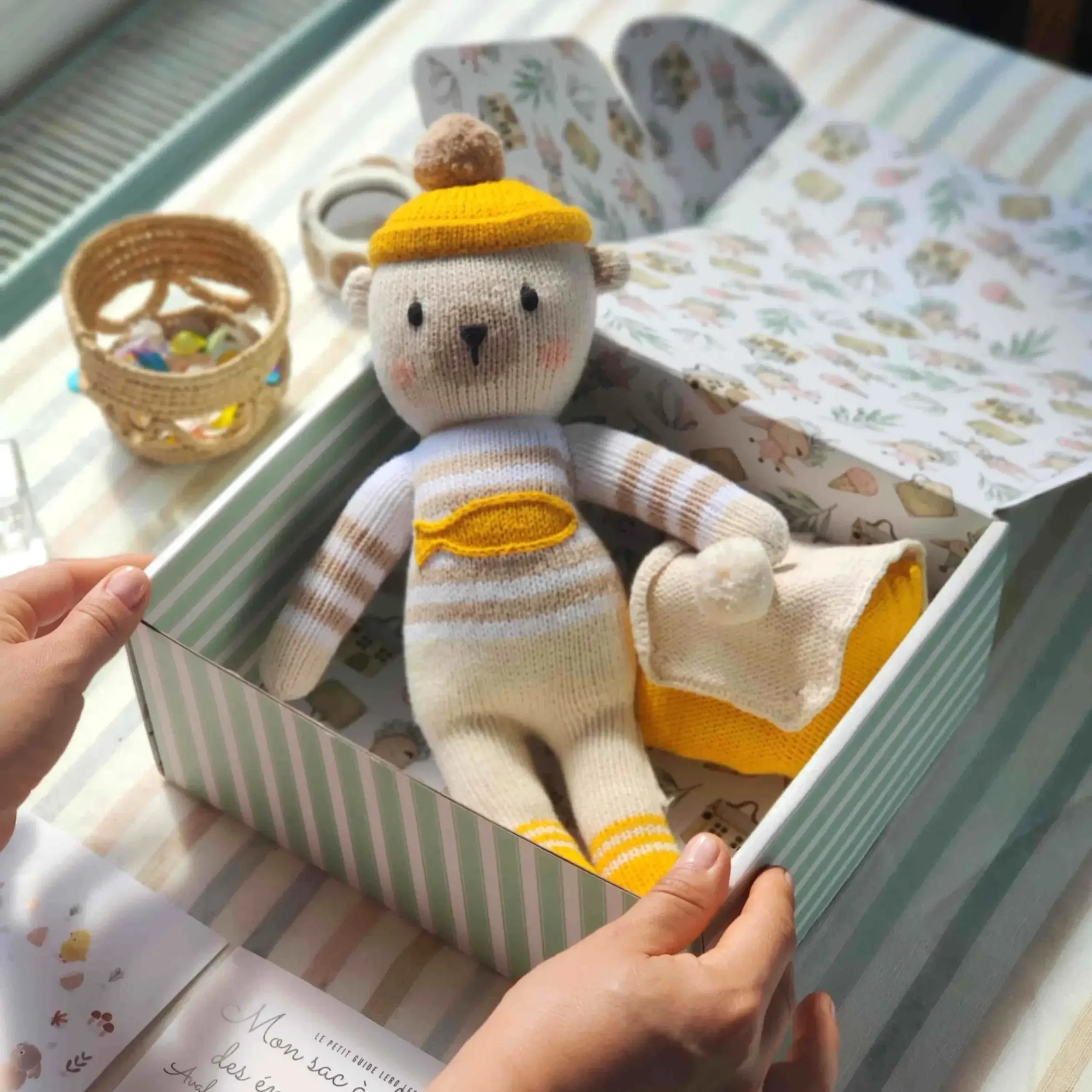 Coffret cadeau de la peluche des émotions Yaruc