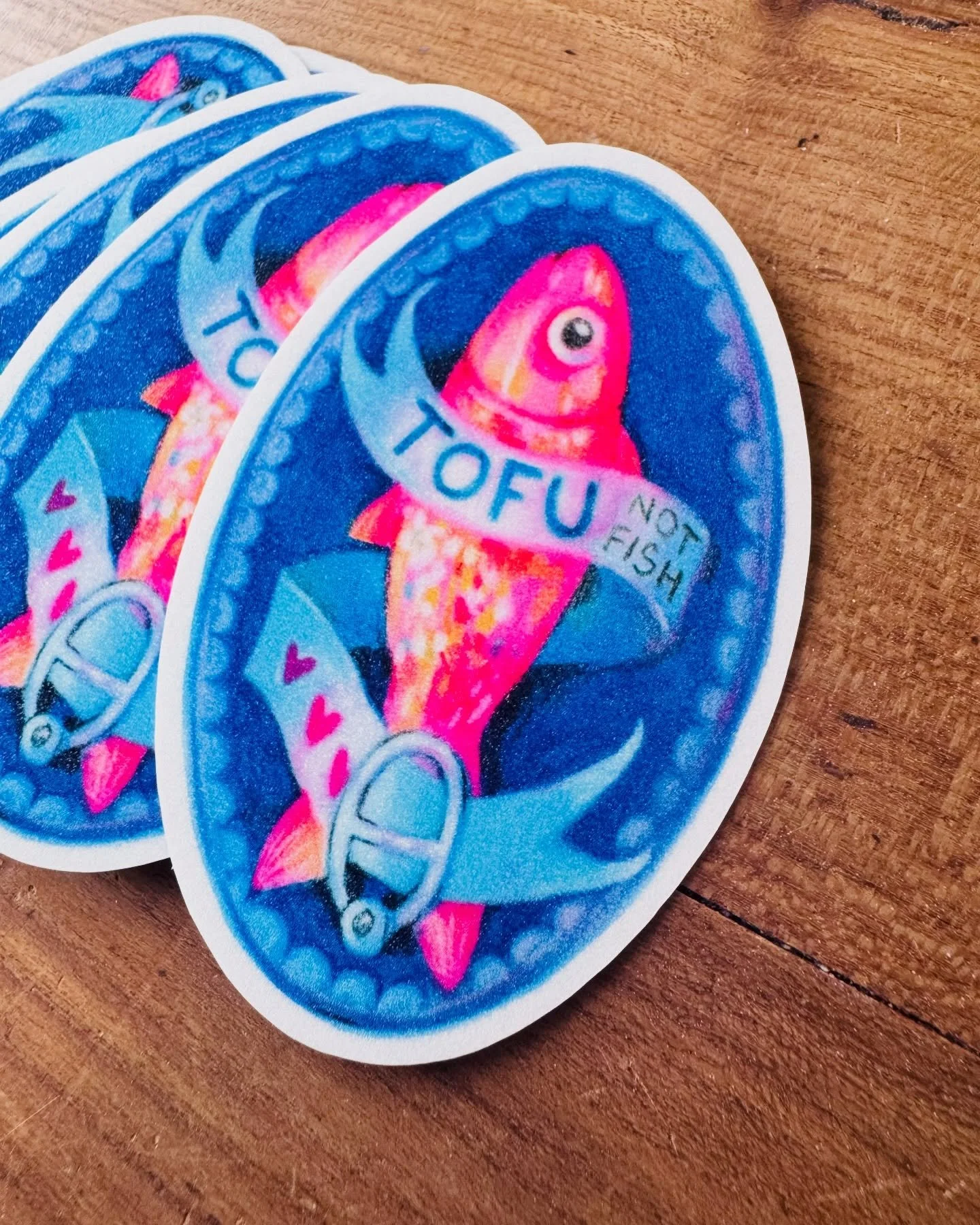 STICKERS - je continue de vous pr&eacute;senter mes nouveaut&eacute;s, d&eacute;j&agrave; en ligne sur mon site ! 
Ce sticker l&agrave; a une texture un peu granuleuse tr&egrave;s chouette qui va tr&egrave;s bien avec le c&ocirc;t&eacute; pastel sec 