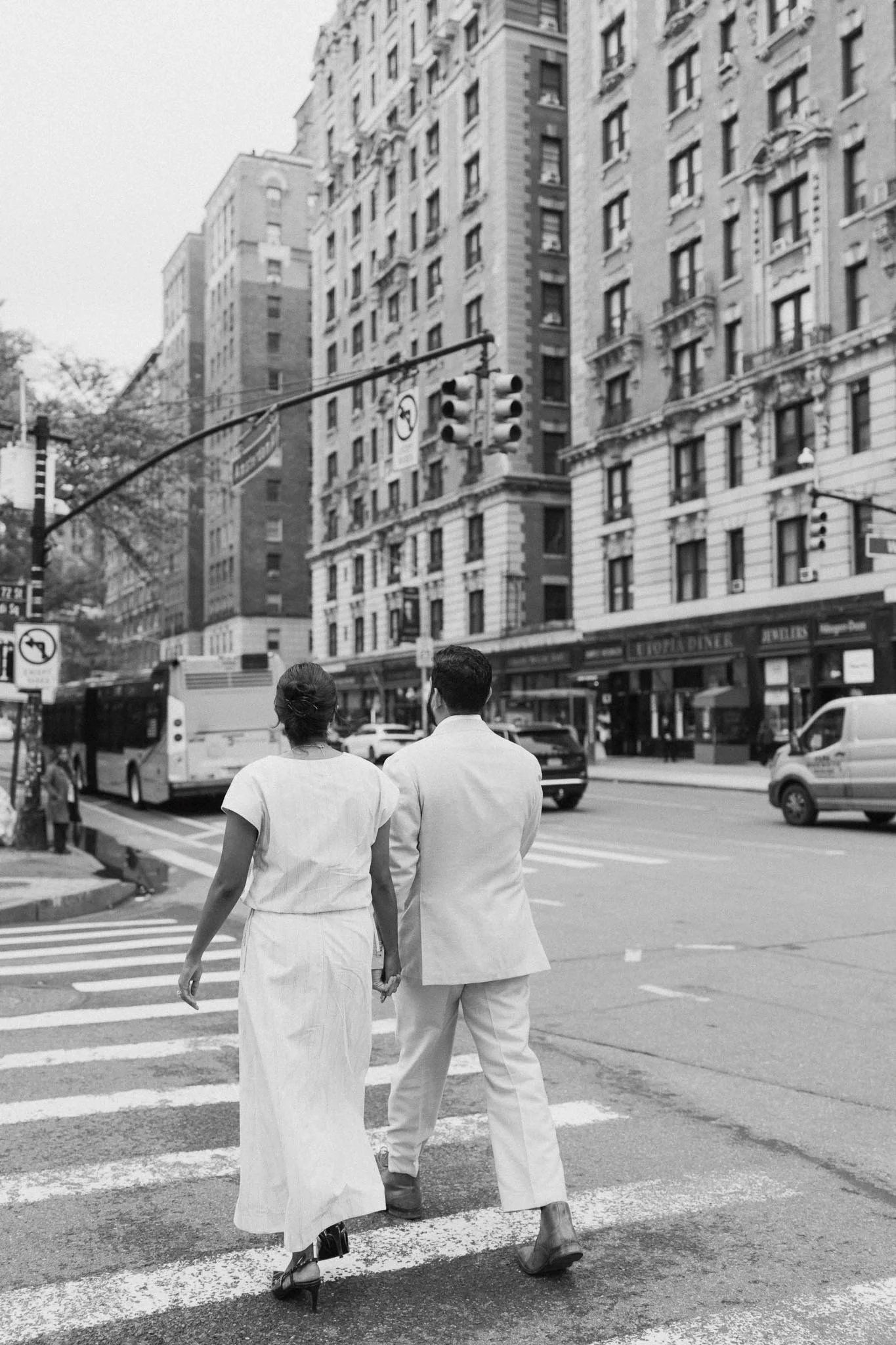 Atiya+Vikranth-CentralPark-NYC-NewYorkCity-JuliaHunterPhotography-Cincinnati-9222-2.jpg