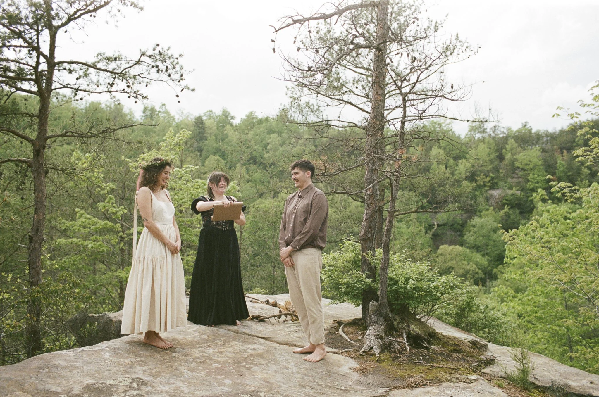 RedRiverGorgeElopementFilm-33.jpg