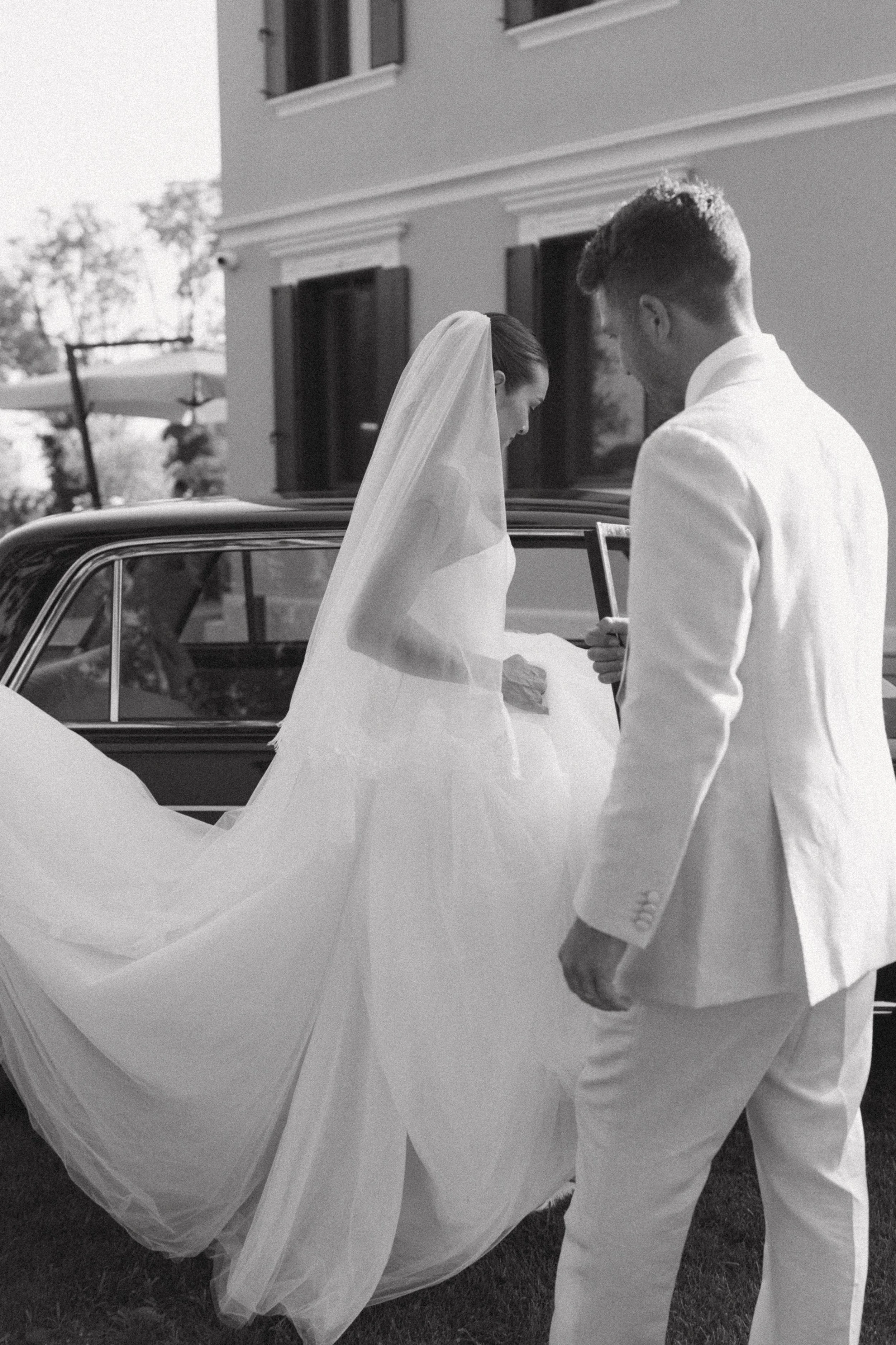Sophia+Nick-Italy-Destination-CincinnatiWeddingPhotographer-Film-35mm-120-0672.jpg