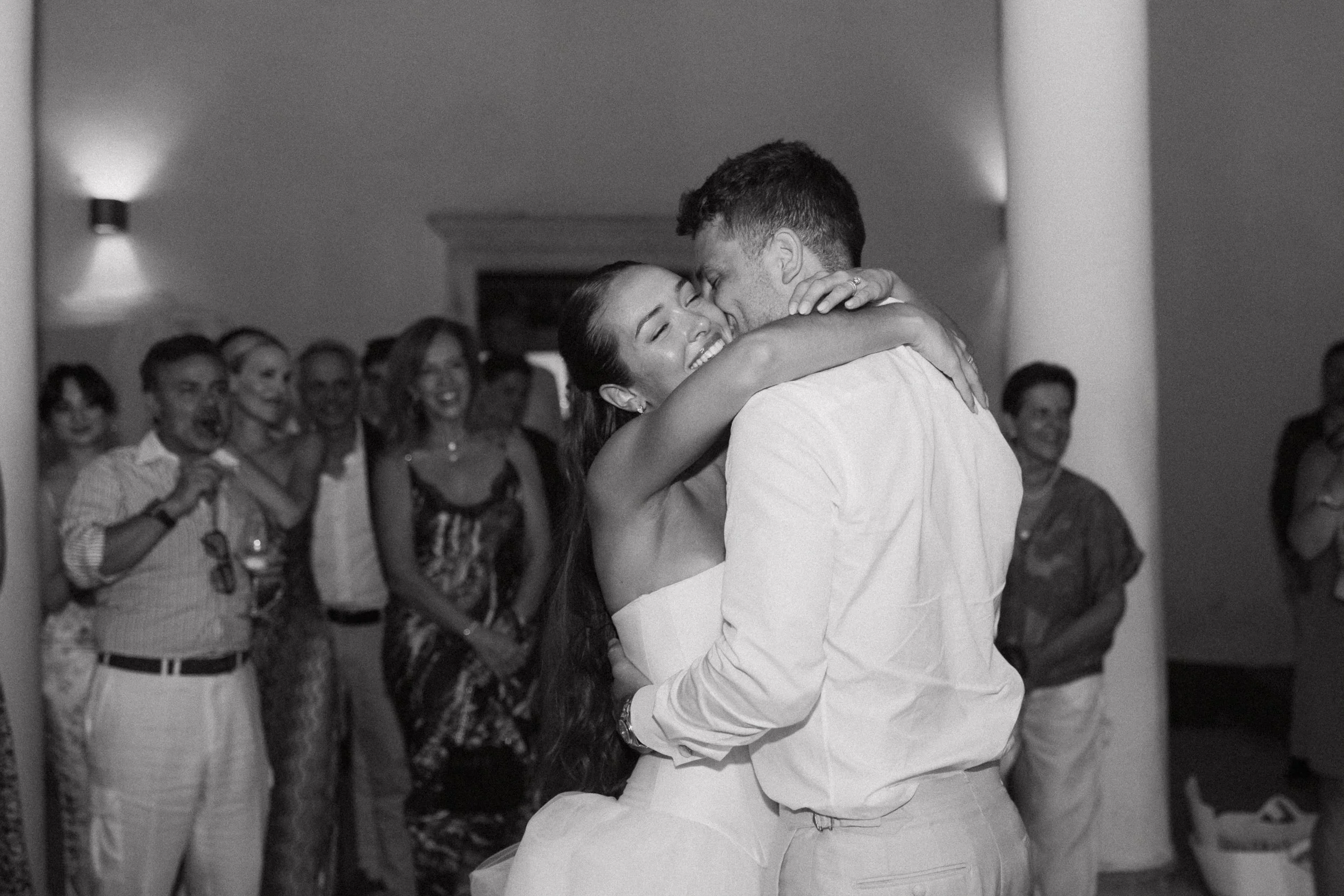 Sophia+Nick-Italy-Destination-CincinnatiWeddingPhotographer-Film-35mm-120-0412-2.jpg