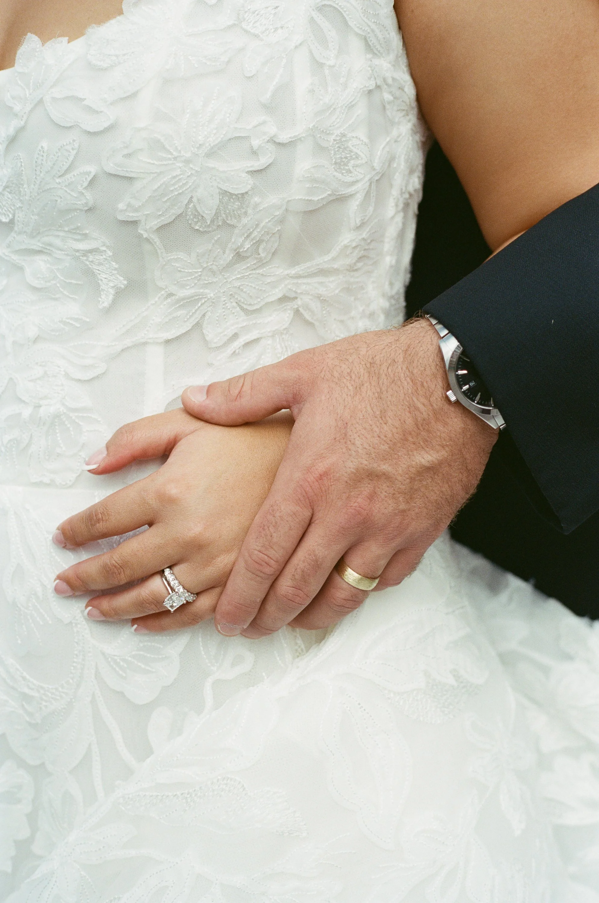 CincinnatiClub-Film-CincinnatiWeddingPhotographer-Film-35mm-120-14.jpg