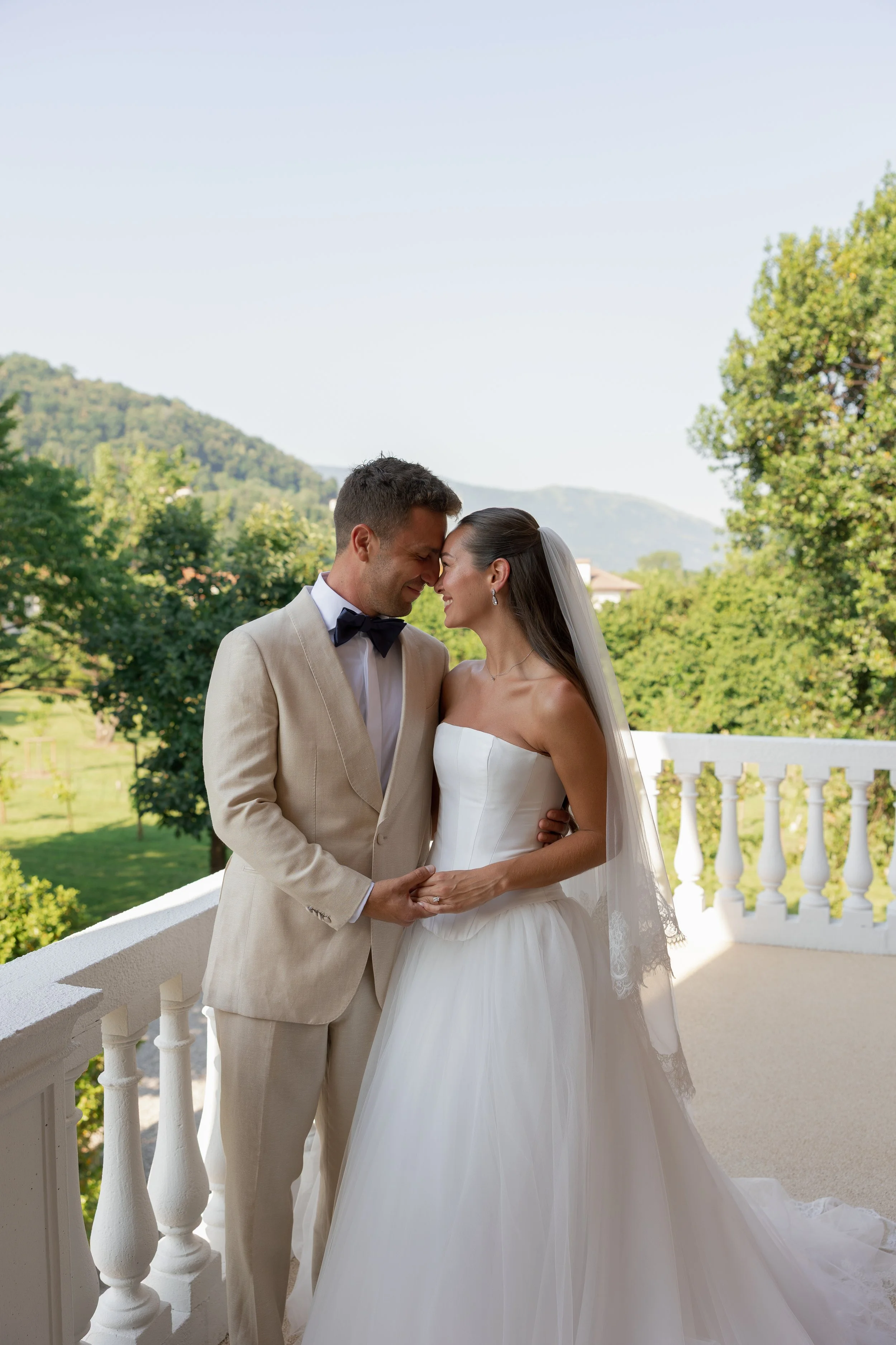 Sophia+Nick-Italy-Destination-CincinnatiWeddingPhotographer-Film-35mm-120-6563.jpg