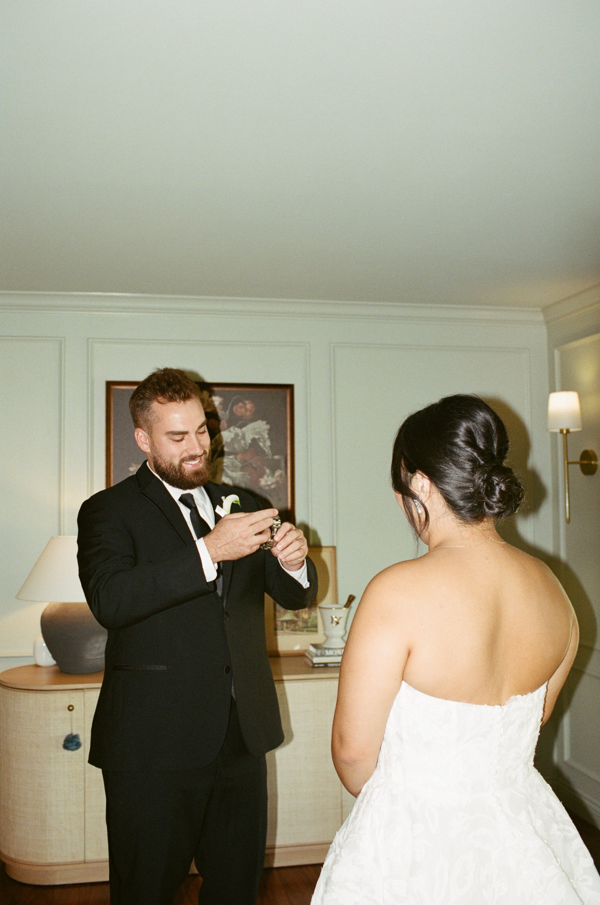 CincinnatiClub-Film-CincinnatiWeddingPhotographer-Film-35mm-120-4.jpg