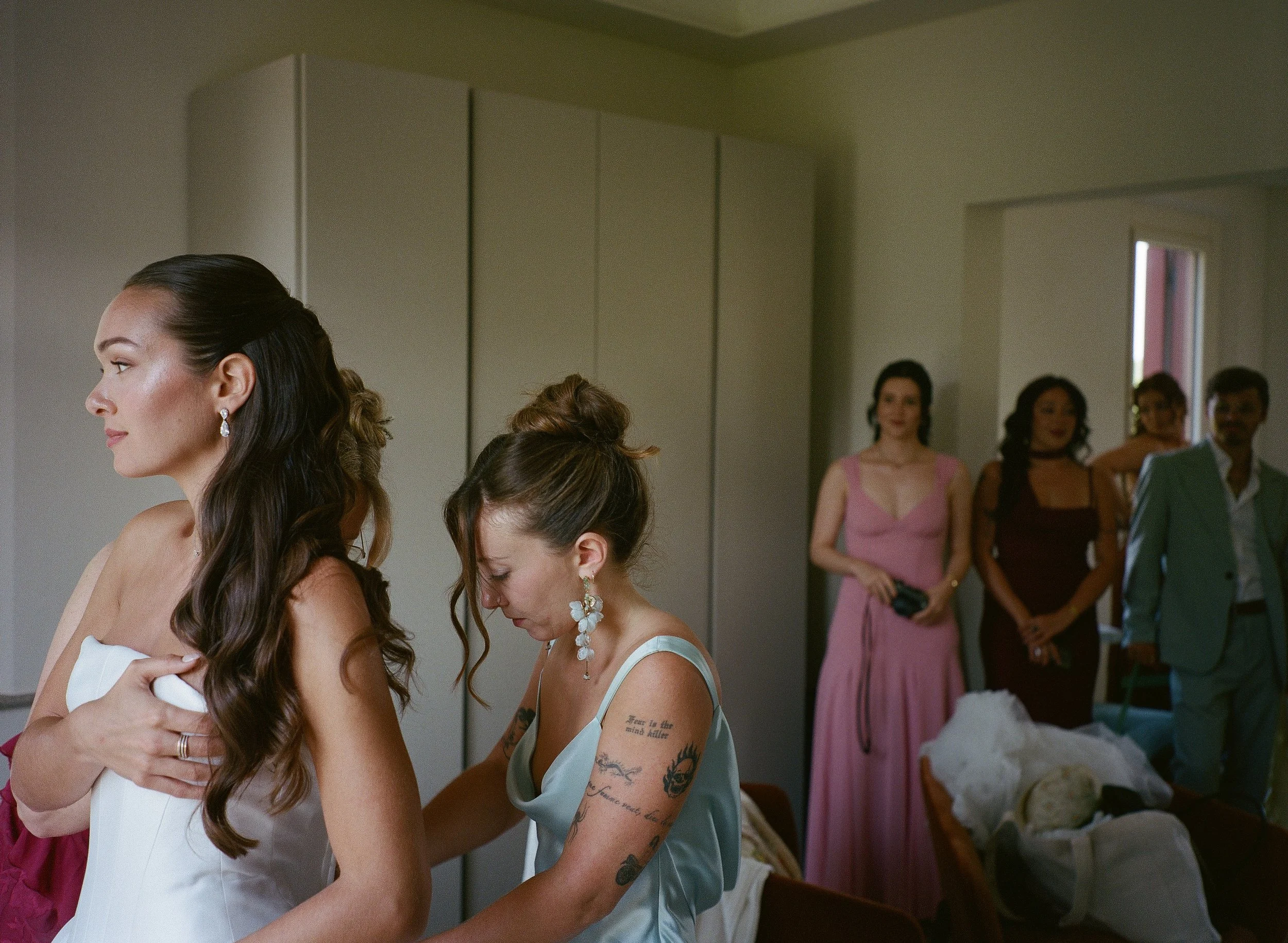 Sophia+Nick-Italy-Destination-CincinnatiWeddingPhotographer-Film-35mm-120-506.jpg