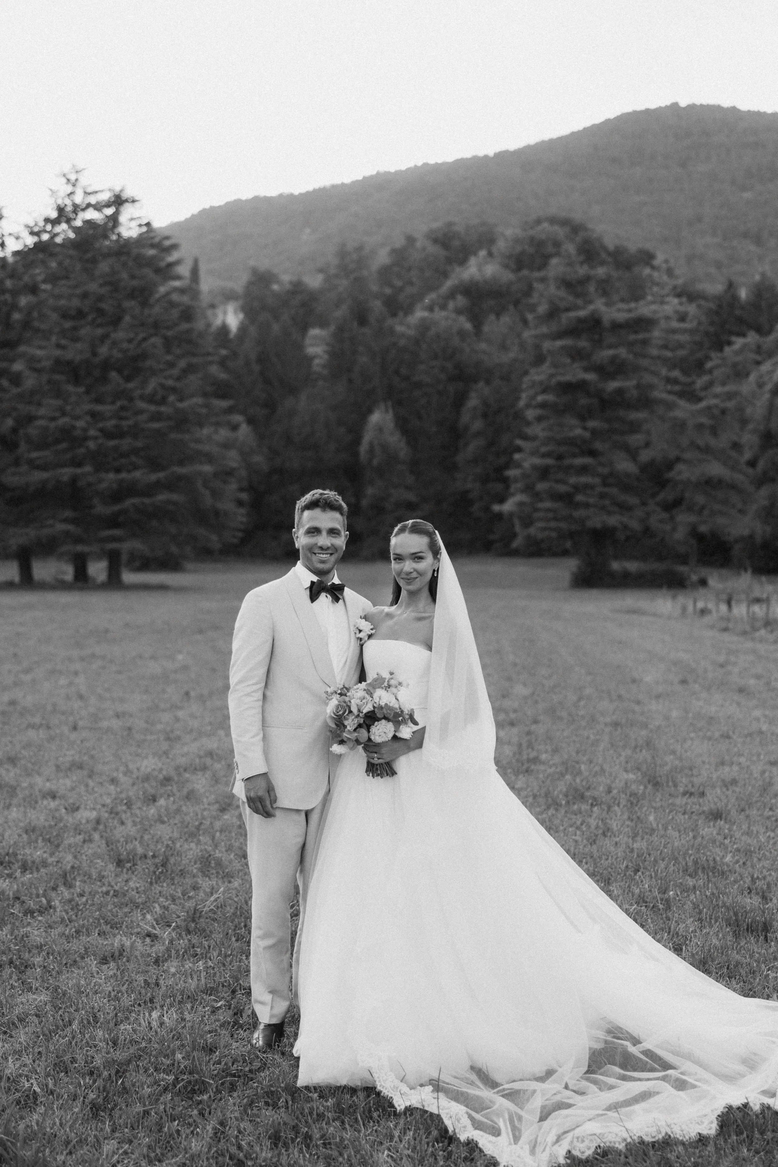 Sophia+Nick-Italy-Destination-CincinnatiWeddingPhotographer-Film-35mm-120-2-21.jpg