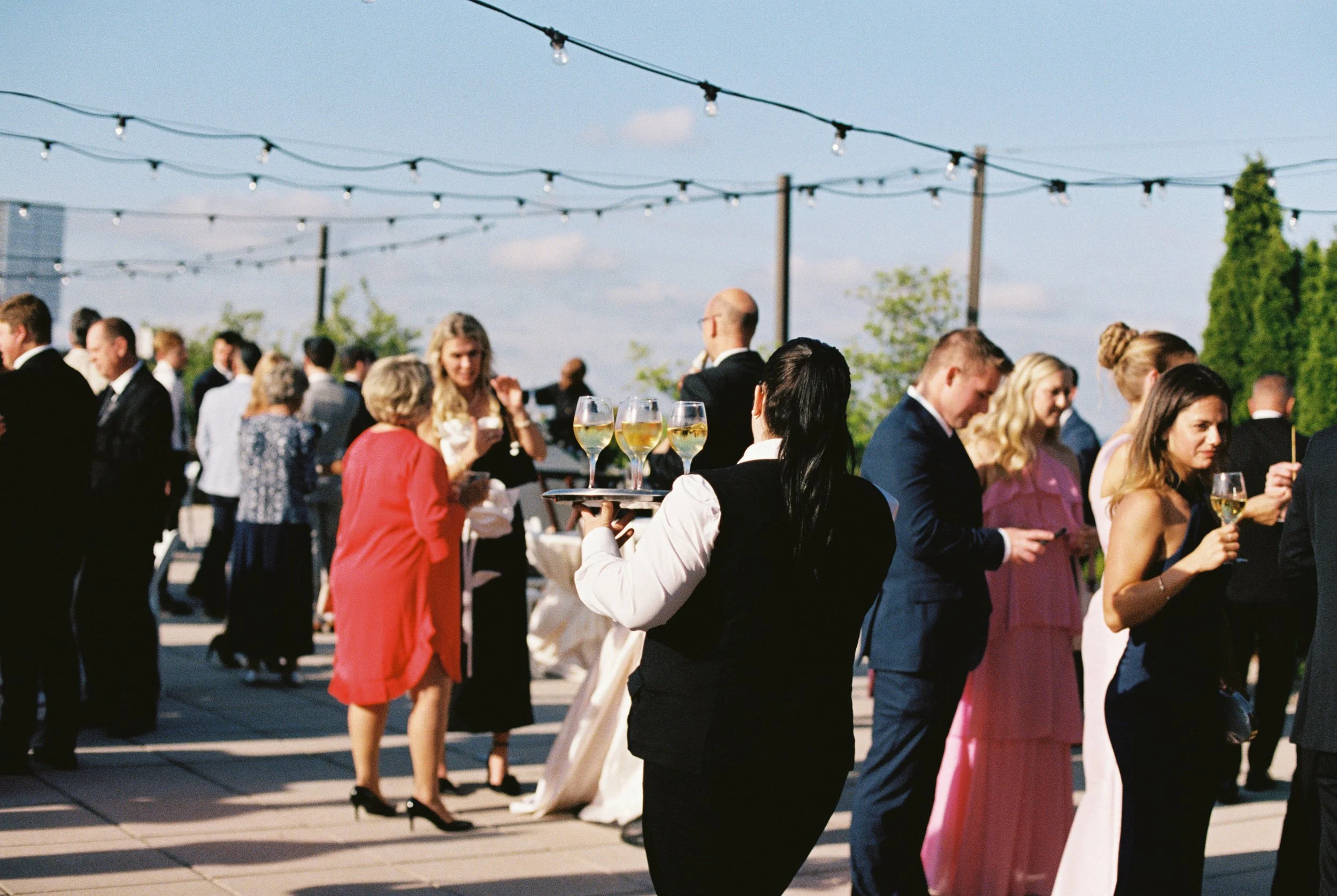 S+E-TheBrown-Louisville-Luxury-CincinnatiWeddingPhotographer-Film-35mm-120-38.jpg