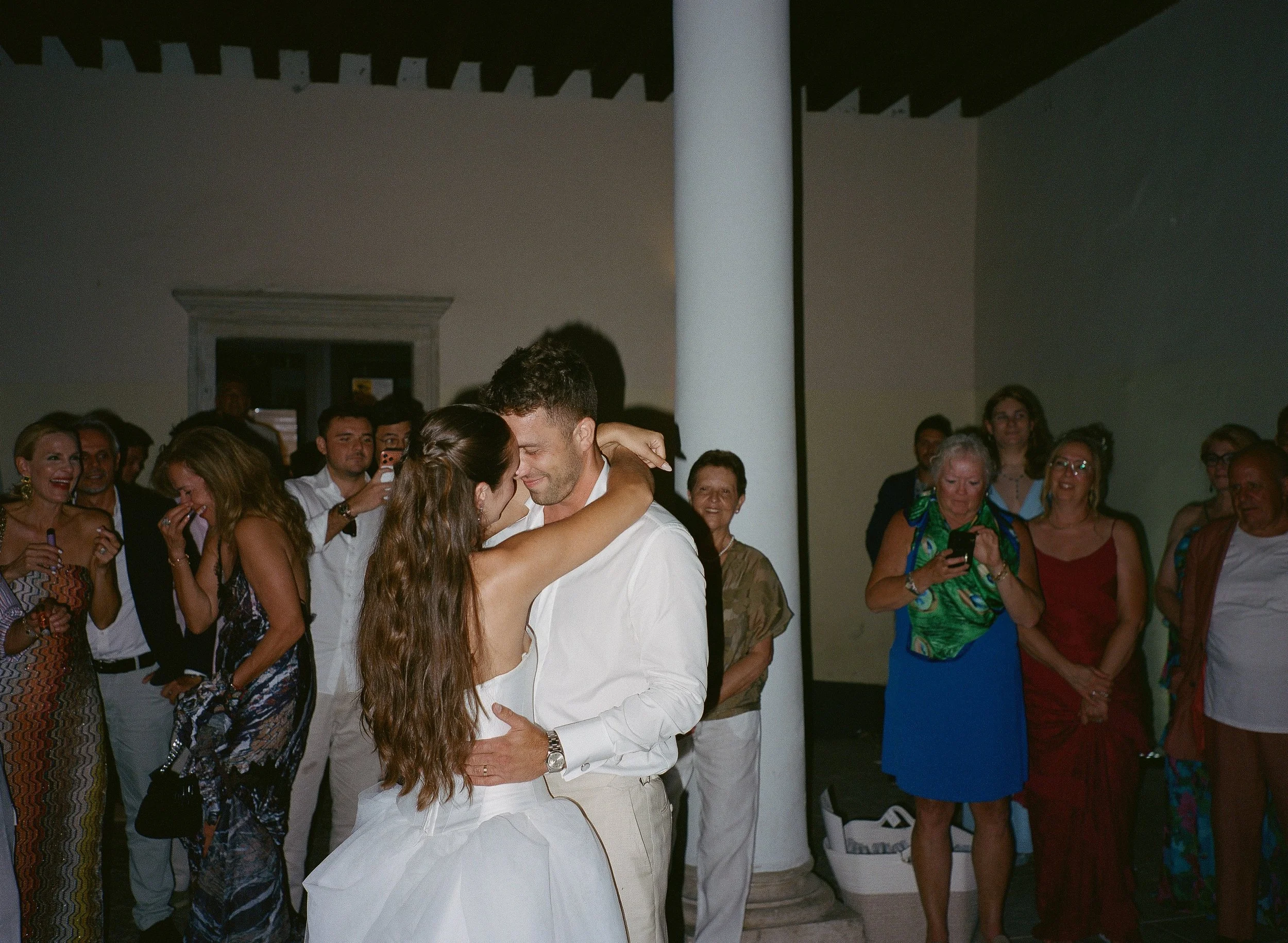 Sophia+Nick-Italy-Destination-CincinnatiWeddingPhotographer-Film-35mm-120-489.jpg