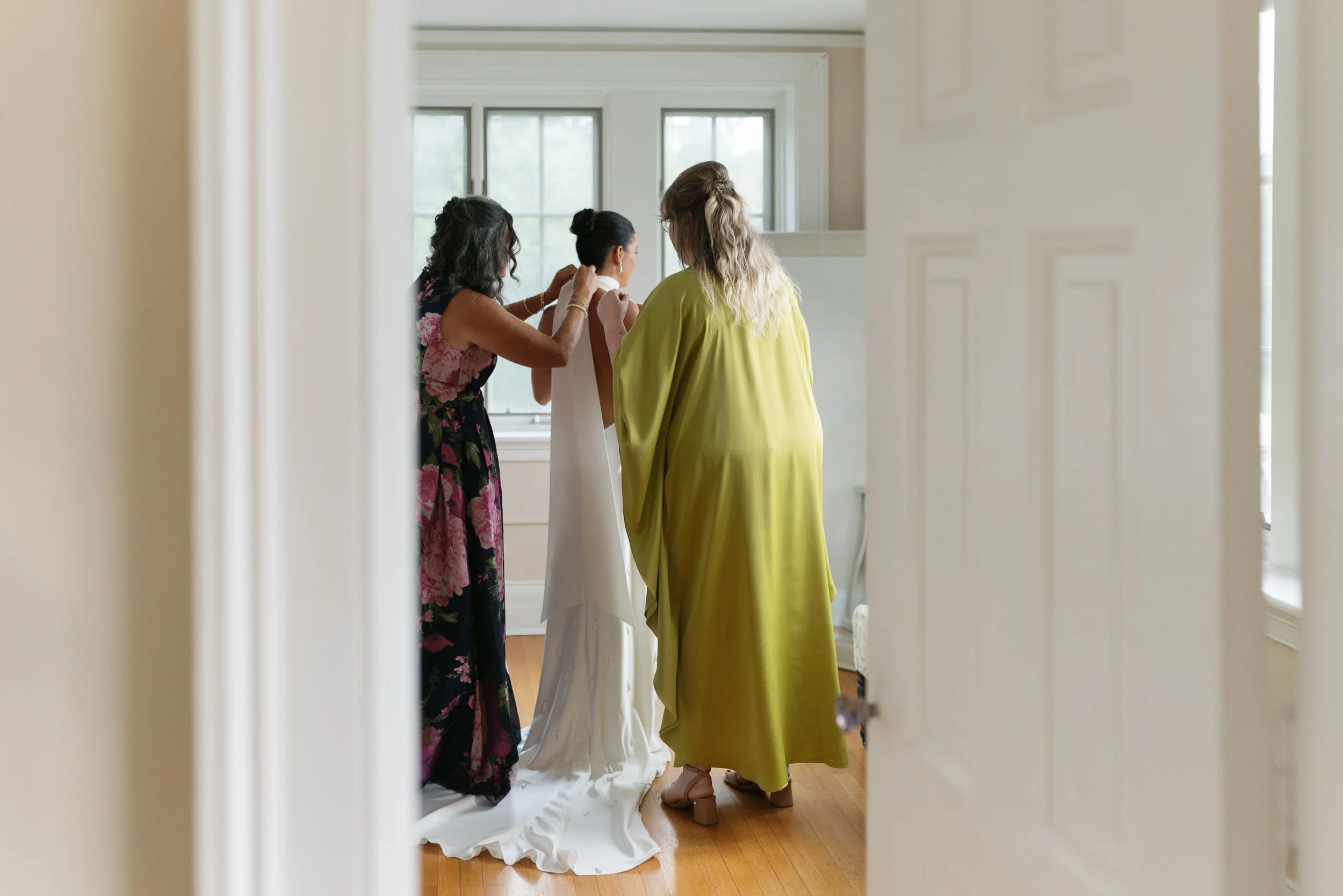 Libby+Alex-FrenchPark-CincinnatiWeddingPhotographer-Film-35mm-120-11.jpg