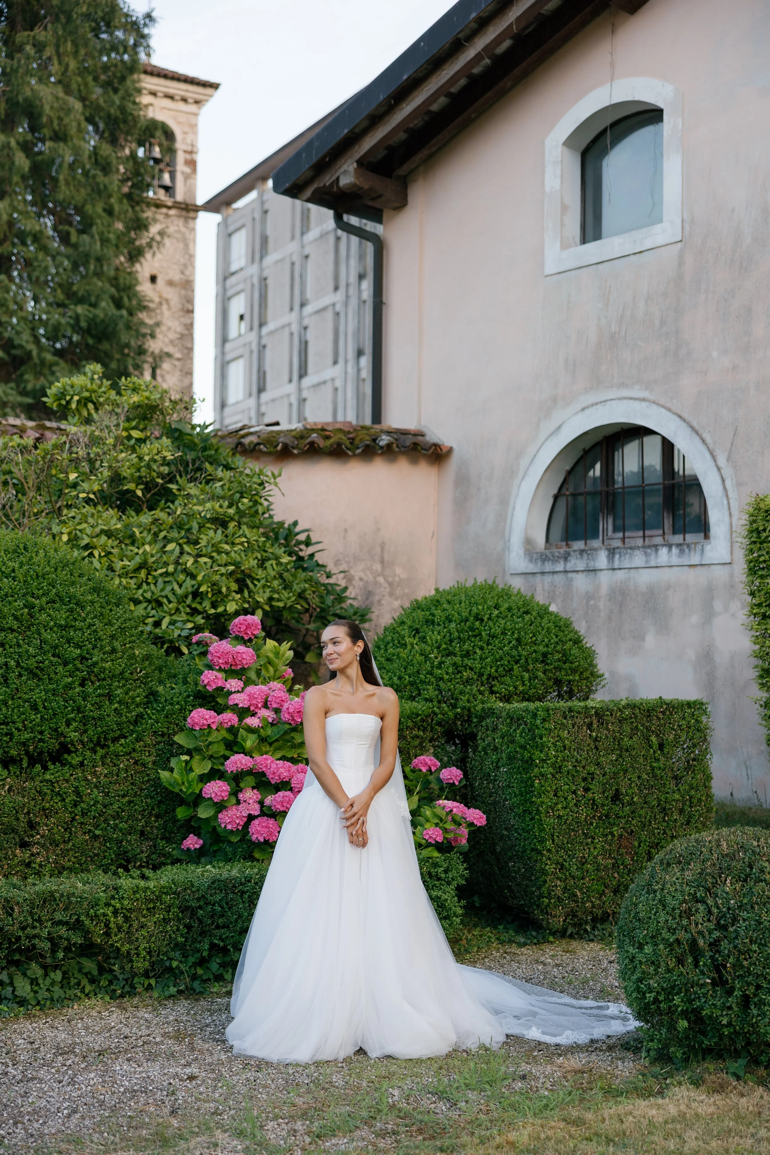Sophia+Nick-Italy-Destination-CincinnatiWeddingPhotographer-Film-35mm-120-2-29.jpg