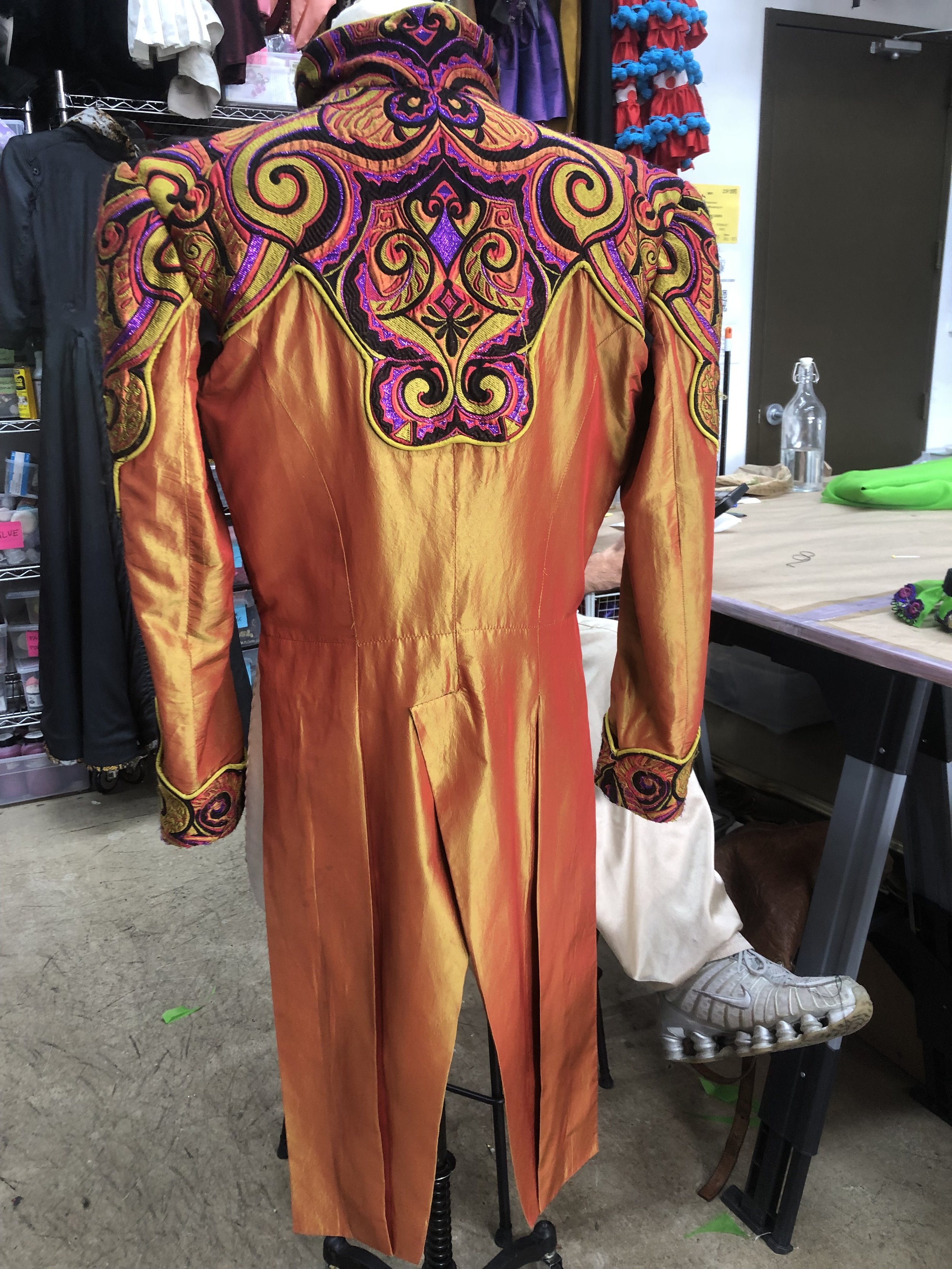 Tailcoat
Cocktail Magique, 2022 (Company XIV ) Costume Design Zane Pihlstrom , Director Austin McCormick