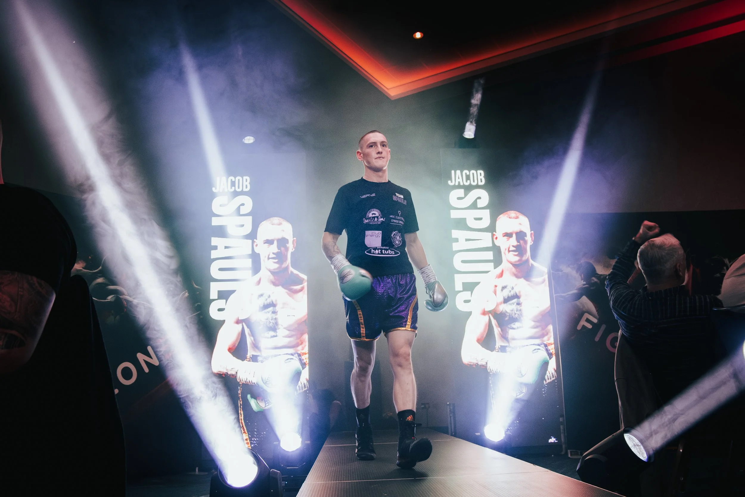 NighthawkStudio-Pro Boxing (Nov)-W&I-10.jpg