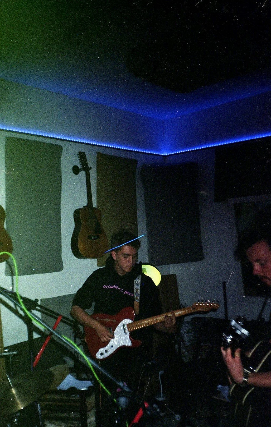 img012.jpg