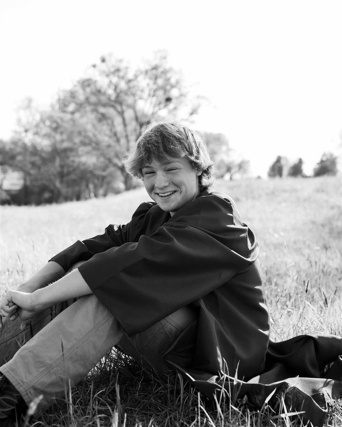 it&rsquo;s jackie&rsquo;s turn!! 

i could not be more proud of the man he&rsquo;s becoming. i love you bud. wolves forever. 

#graduationphotography #seniorphotography #lifestylephotography #familyphotography #portraitphotography #photography #hppho