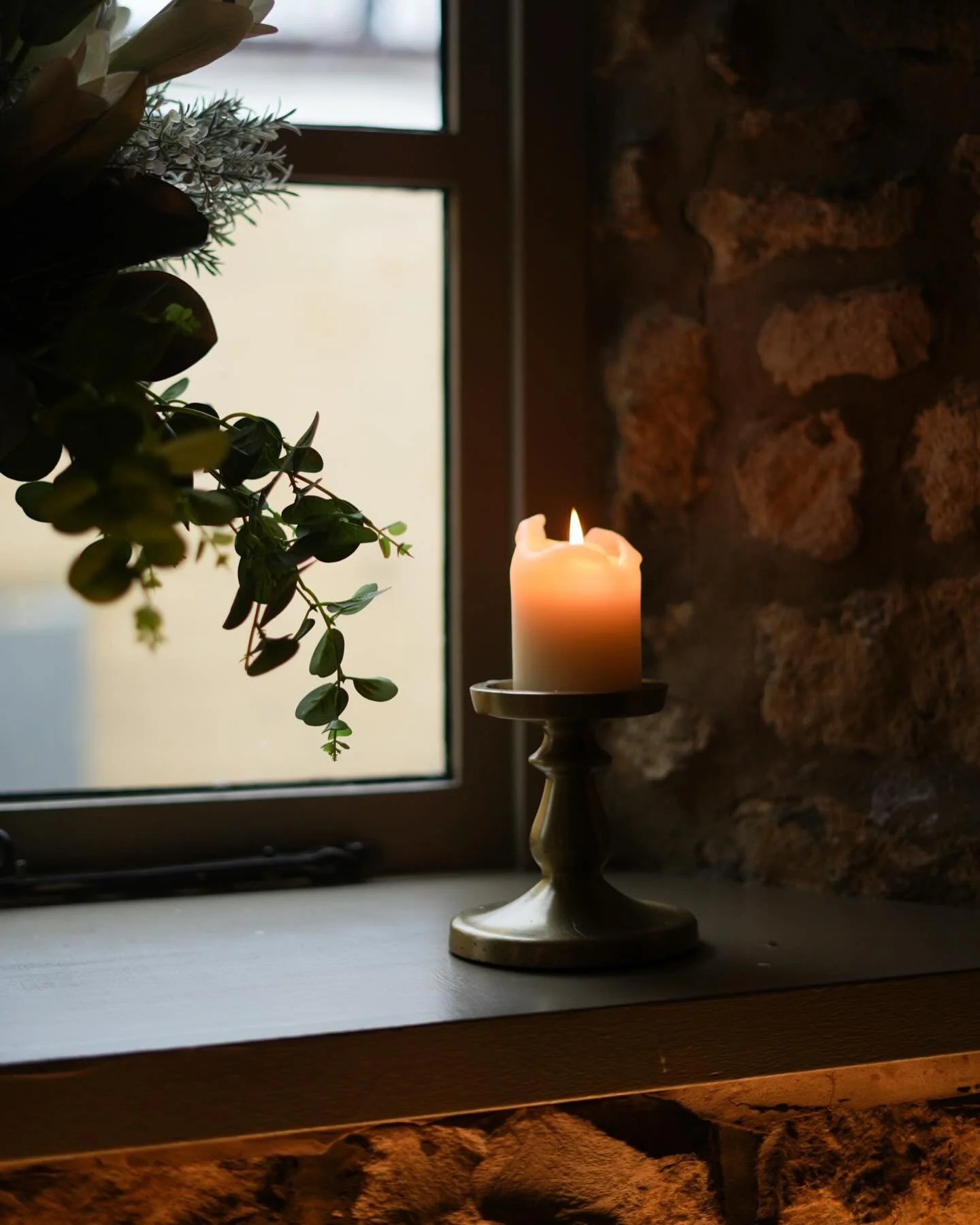 Nothing screams going to the pub, more than making it through January and the cold dark days. 

#themousetrapinn #visitthecotswolds #thecotswolds