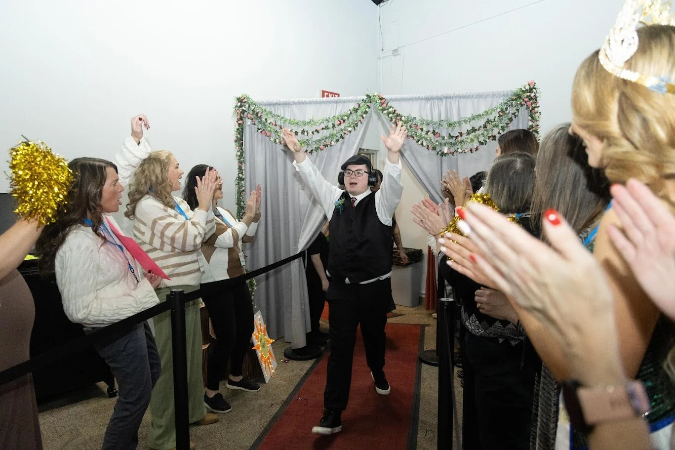 2026 NTS Findlay Candid by Heidi Marie Photography & E Couch Photo & Design-563.jpg