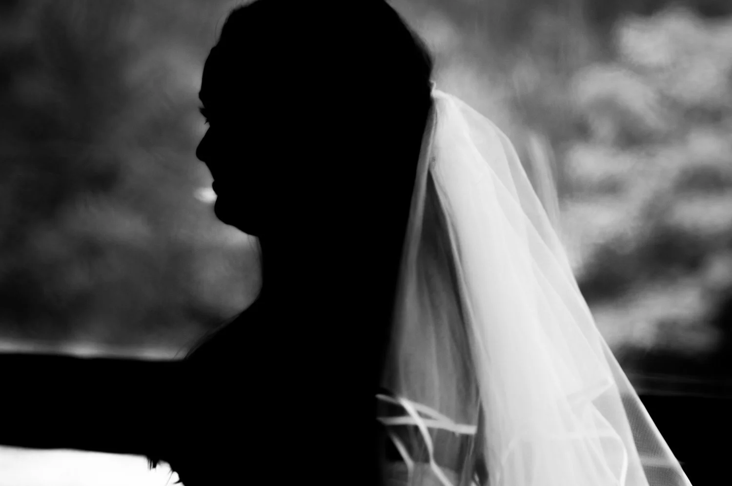 wedding-portrait-photography-bride-silhouette-grace.jpg