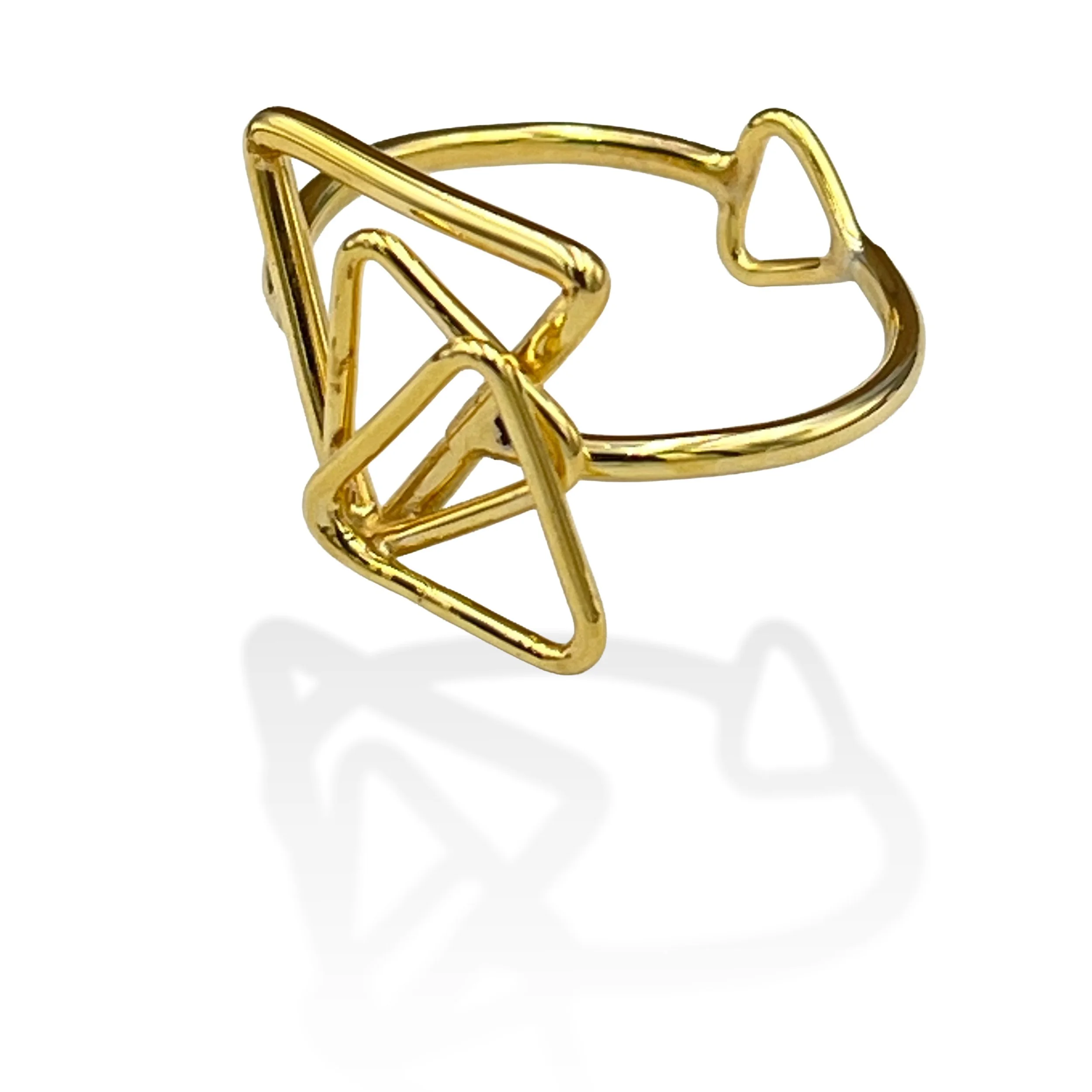 Triangle ring 02.jpg