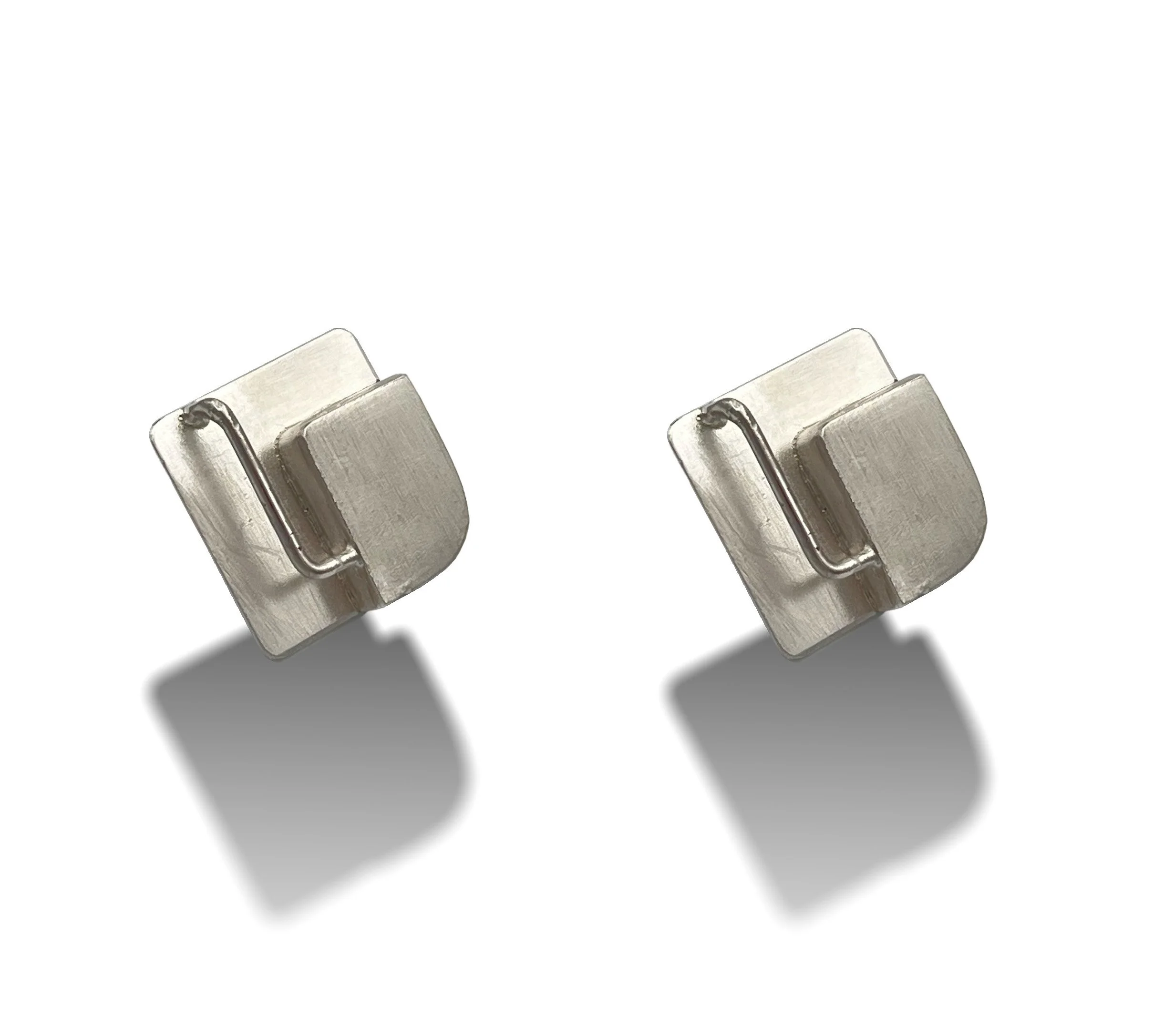Square earrings industry 01.jpg