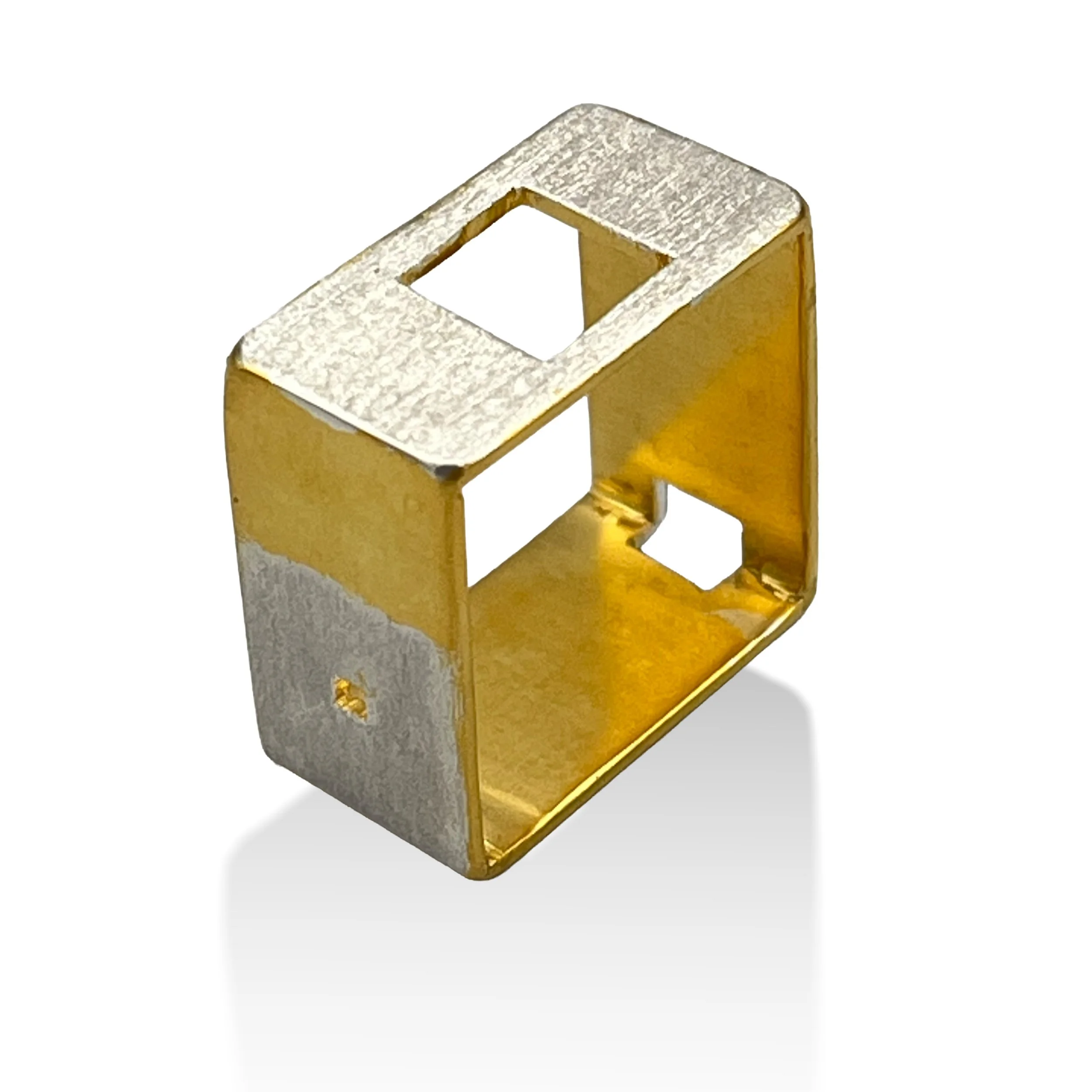 Square half gold square 03.jpg