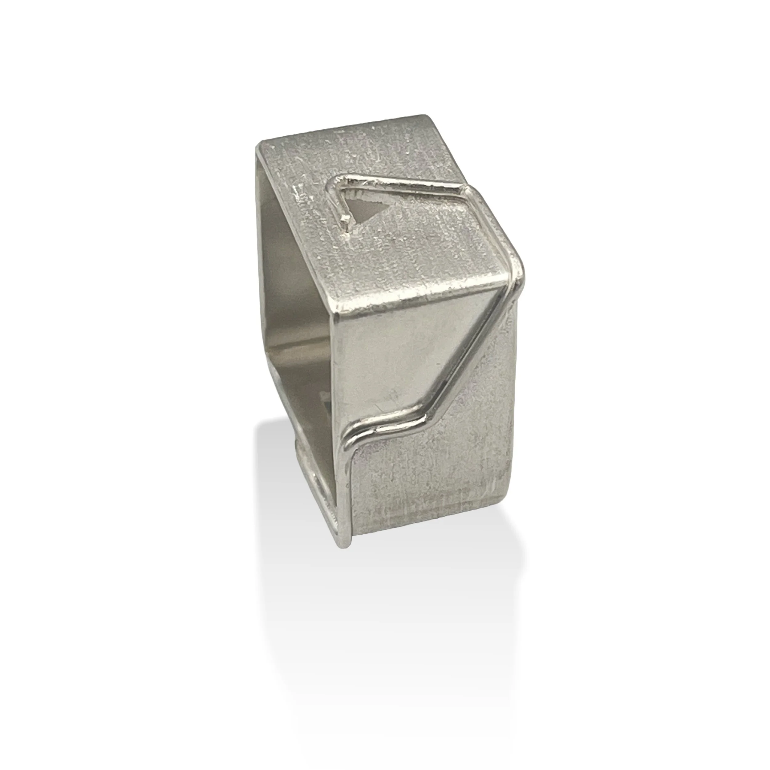 Square triangle w wire 03.jpg