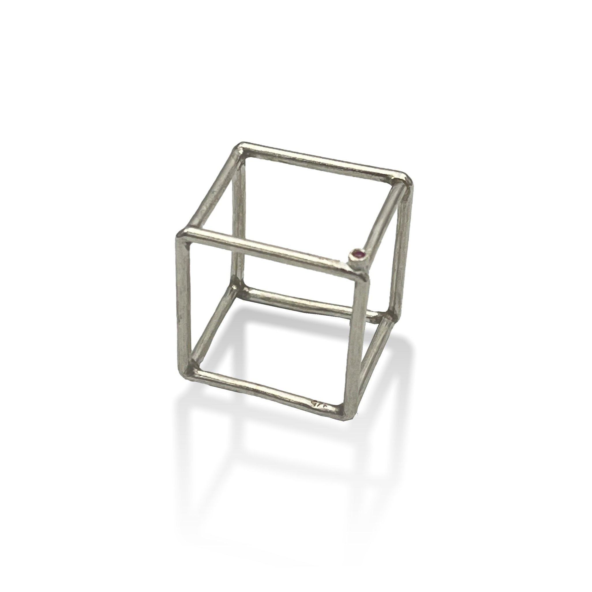 Single+cube+stone+01.jpg