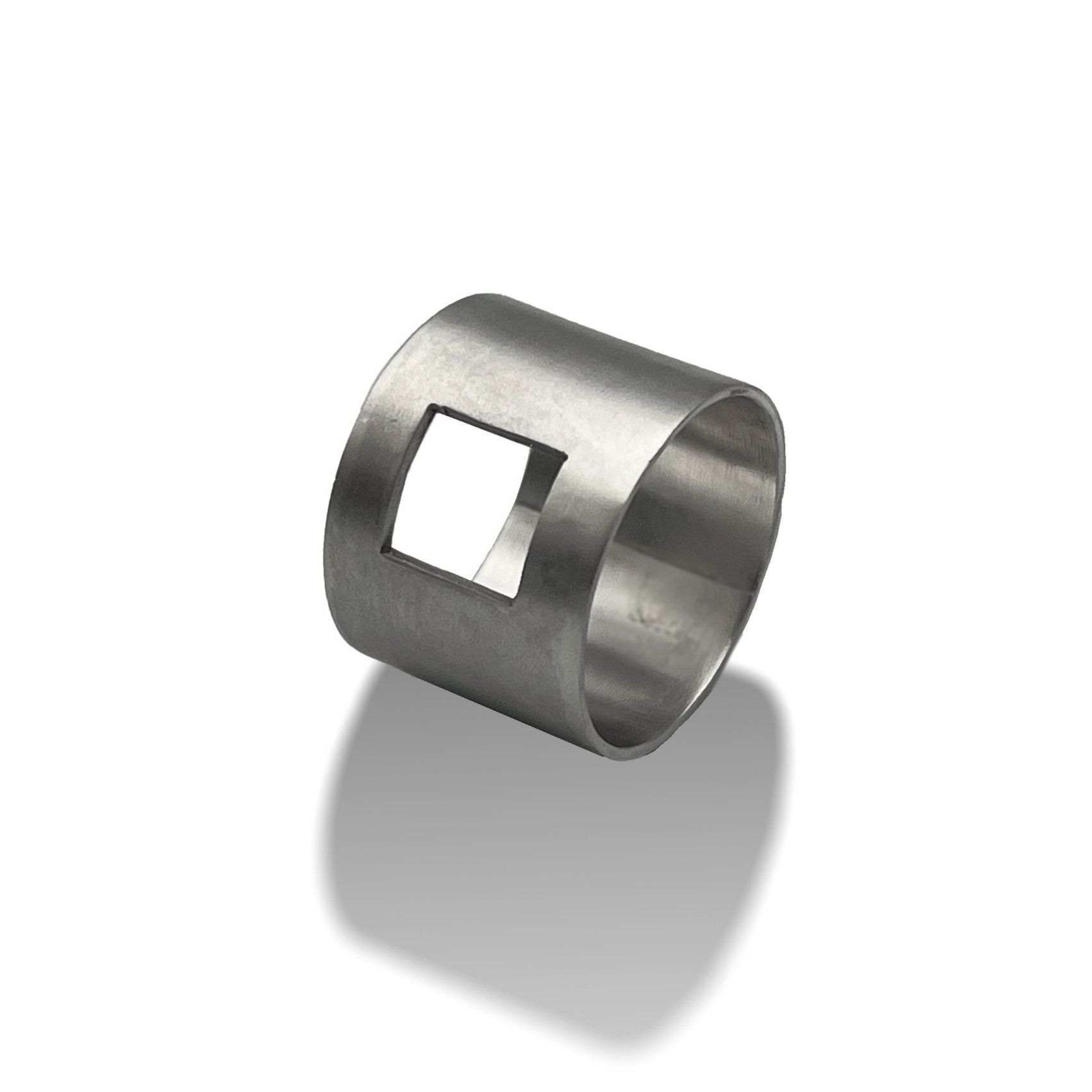 Round+ring+sqr+hole+02.jpg