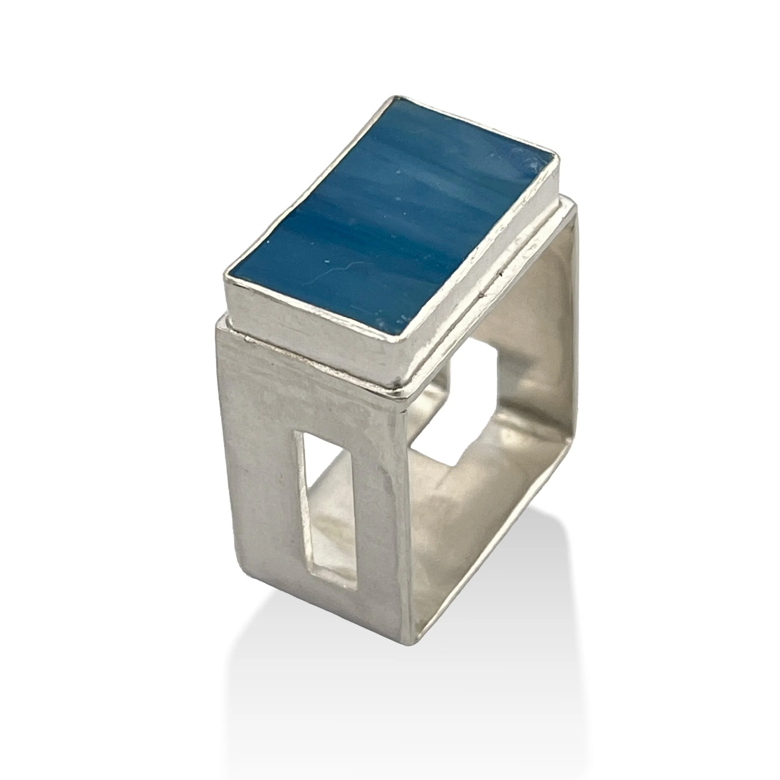 Ring blue glass 01.jpg