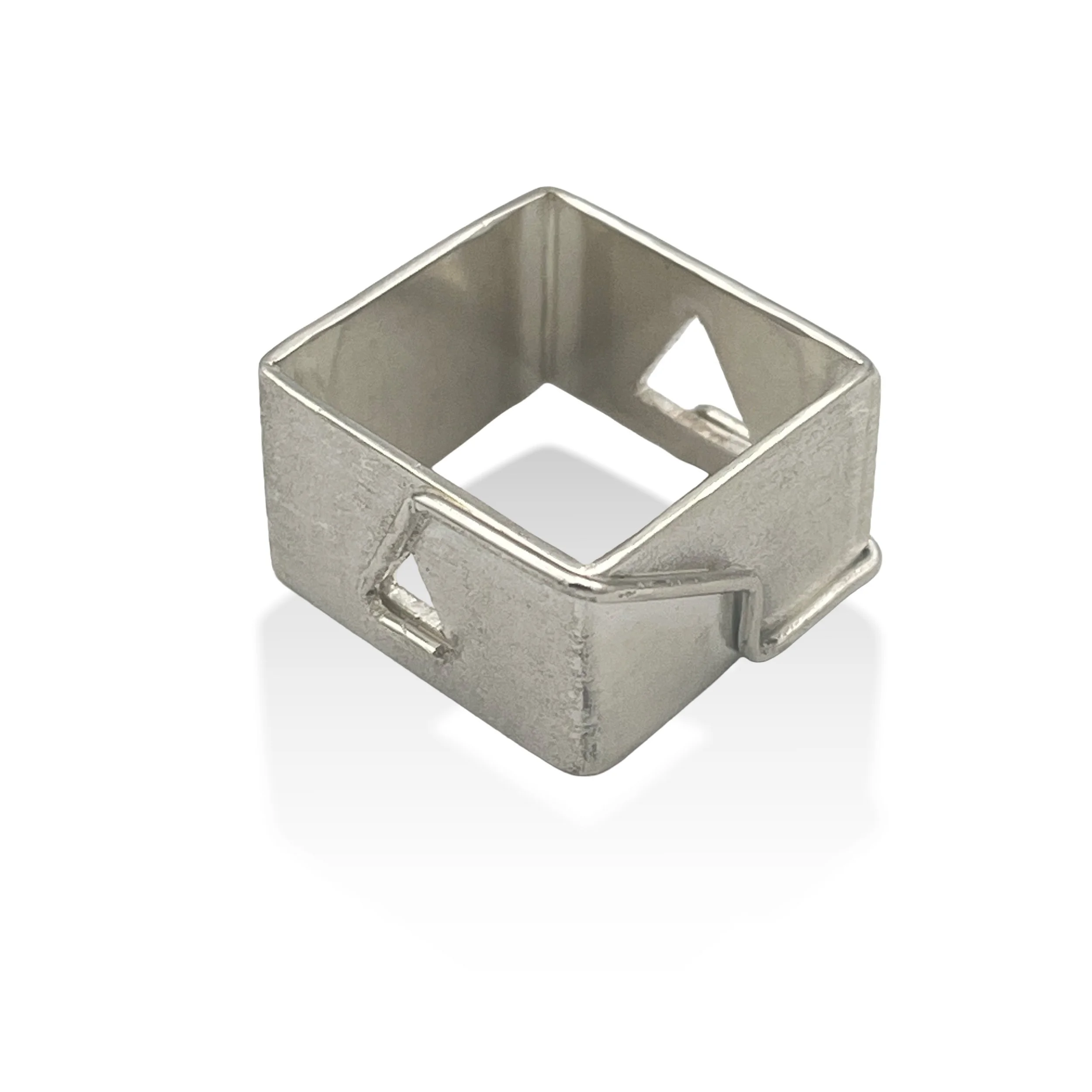 Square triangle w wire 02.jpg