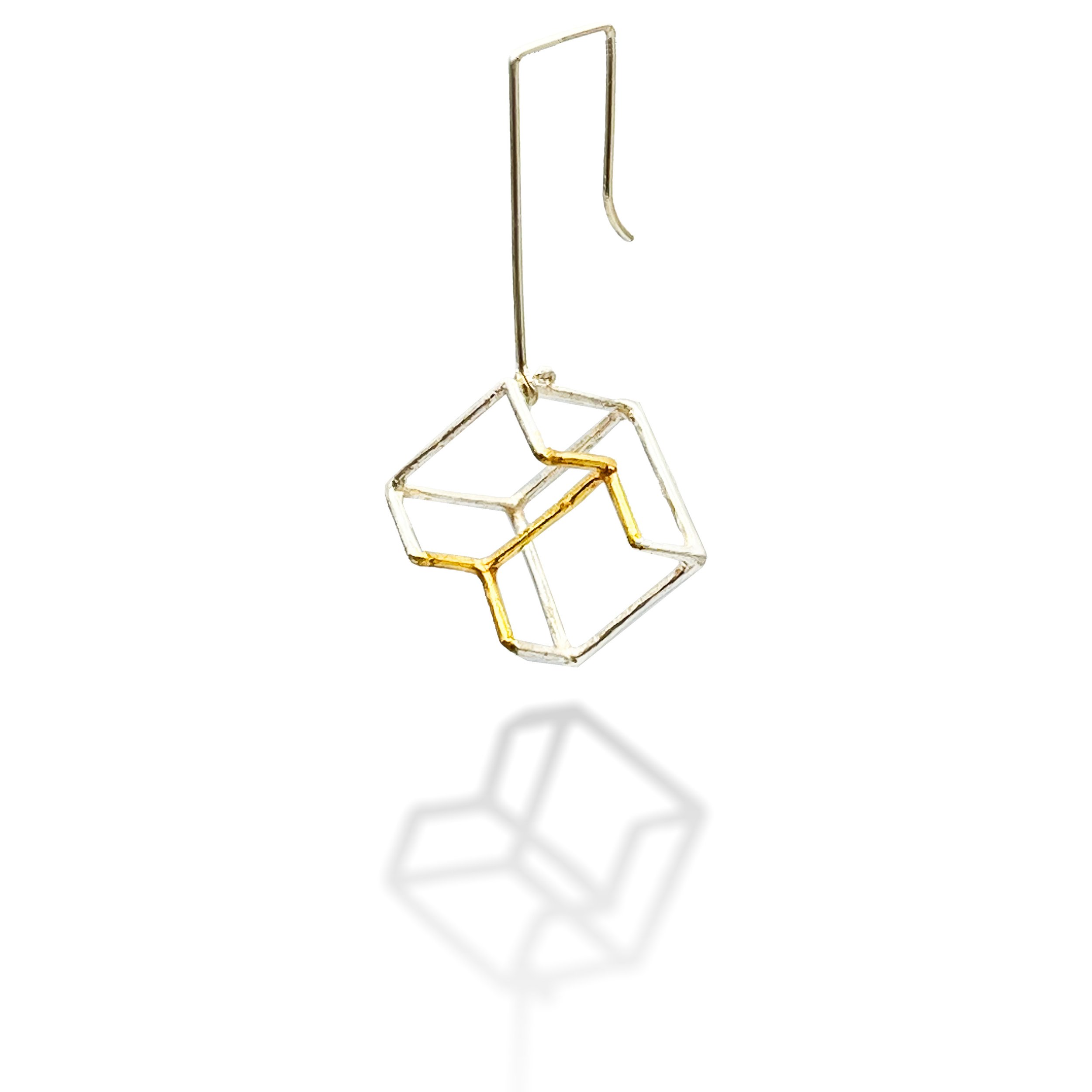 Single cube a.jpg