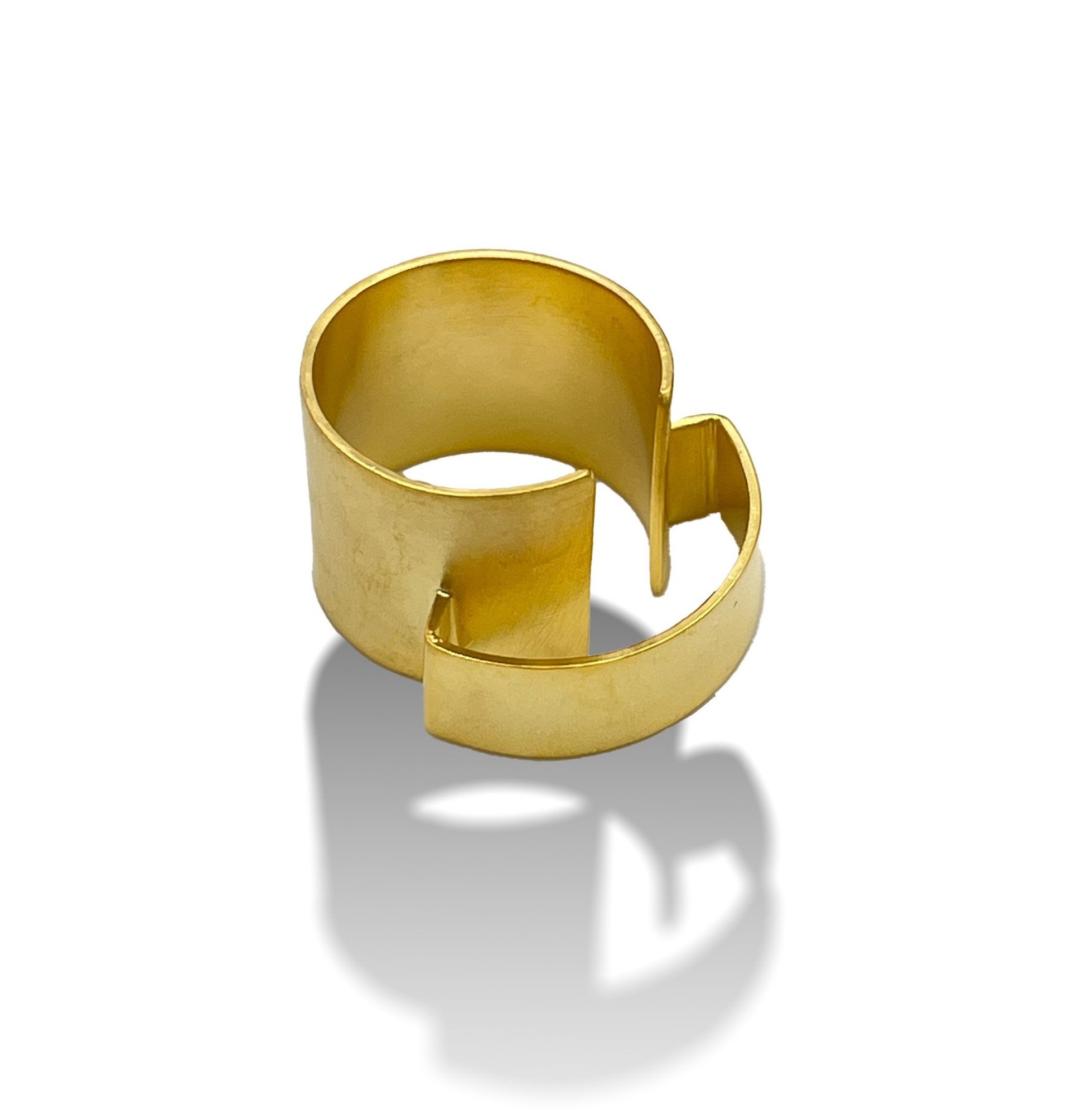 Round+Industry+half+ring+02.jpg