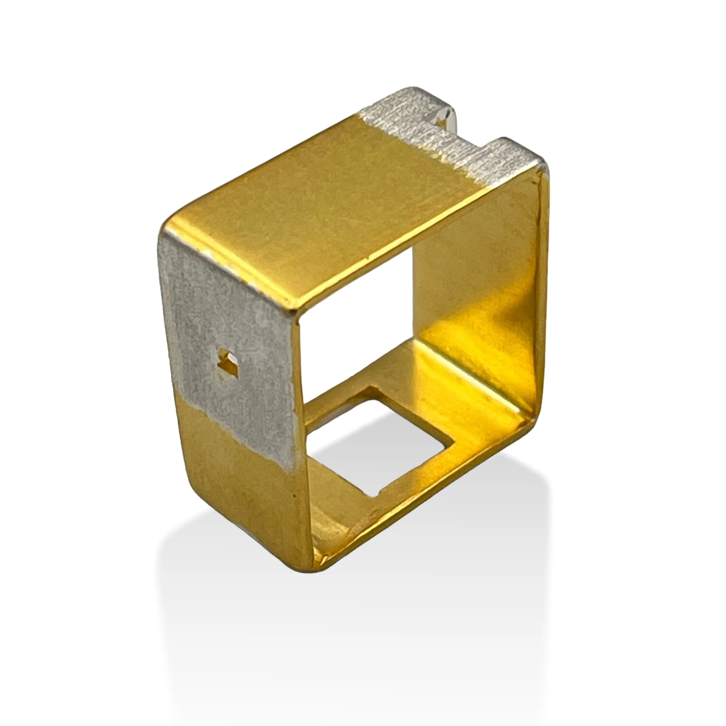Square half gold square 02.jpg