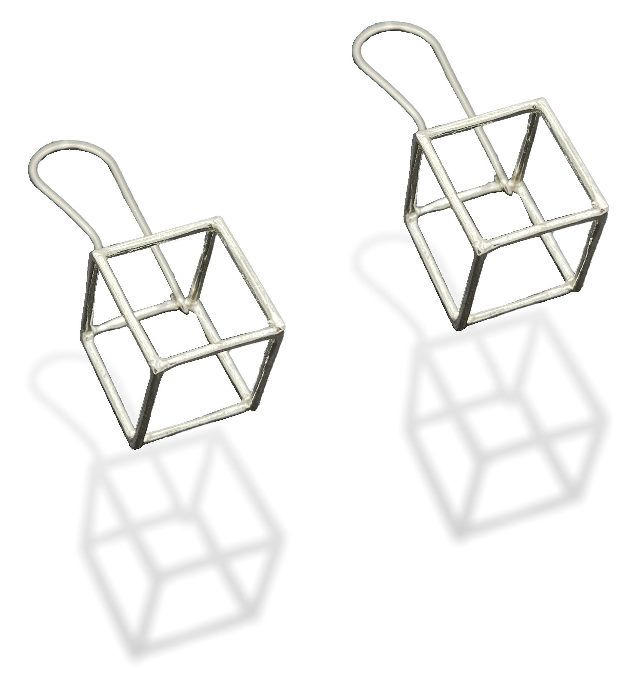 Single cube earrings 01.jpg