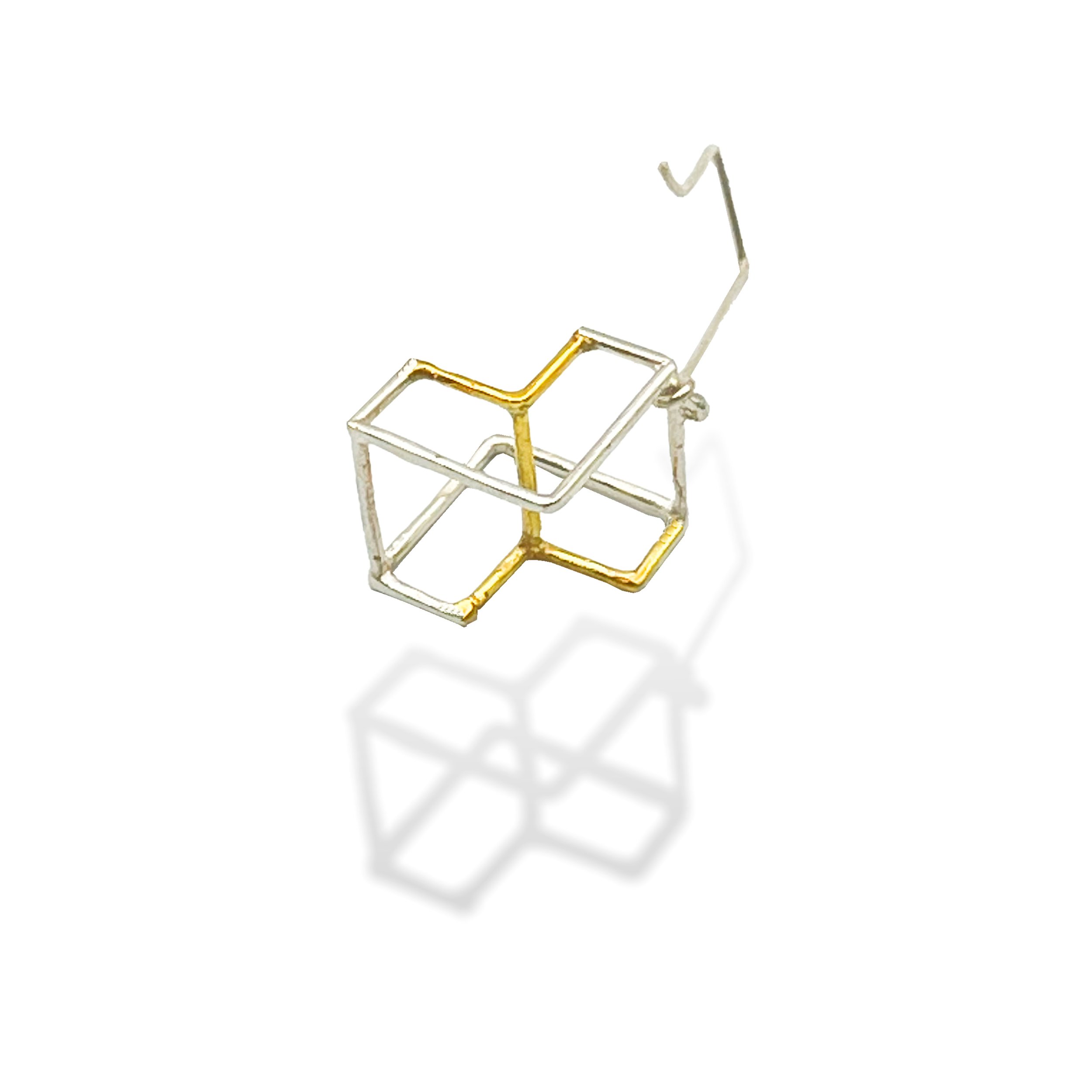Single cube b.jpg