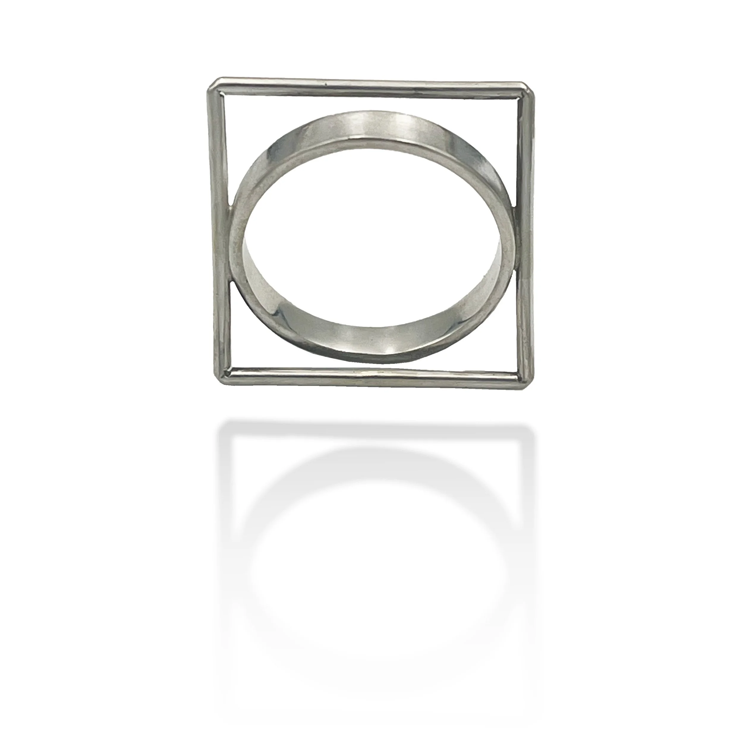 Circle in square 02.jpg