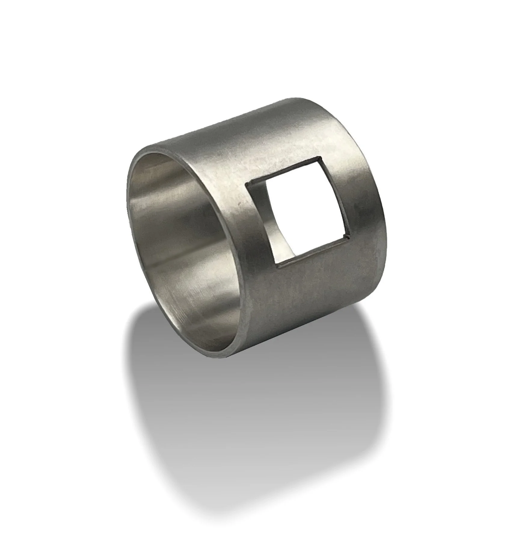 Round ring sqr hole 01.jpg