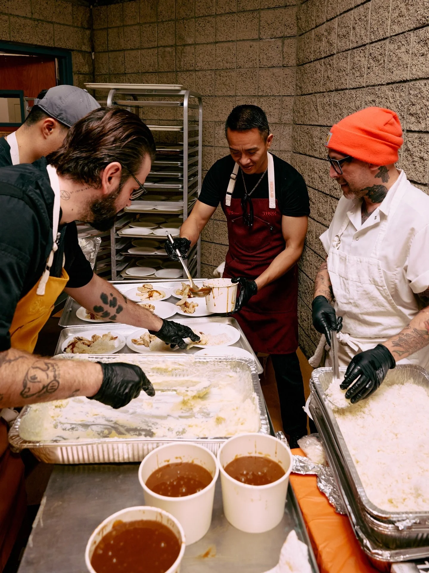 We&rsquo;re so proud to have partnered with @quickreactionfood, @weiserfamilyfarms, and @jjdistributors to serve 1,200 families this holiday at FCBC Walnut. Our team of Rosalynn chefs and volunteers brought out a full feast as part of FCBC&rsquo;s an