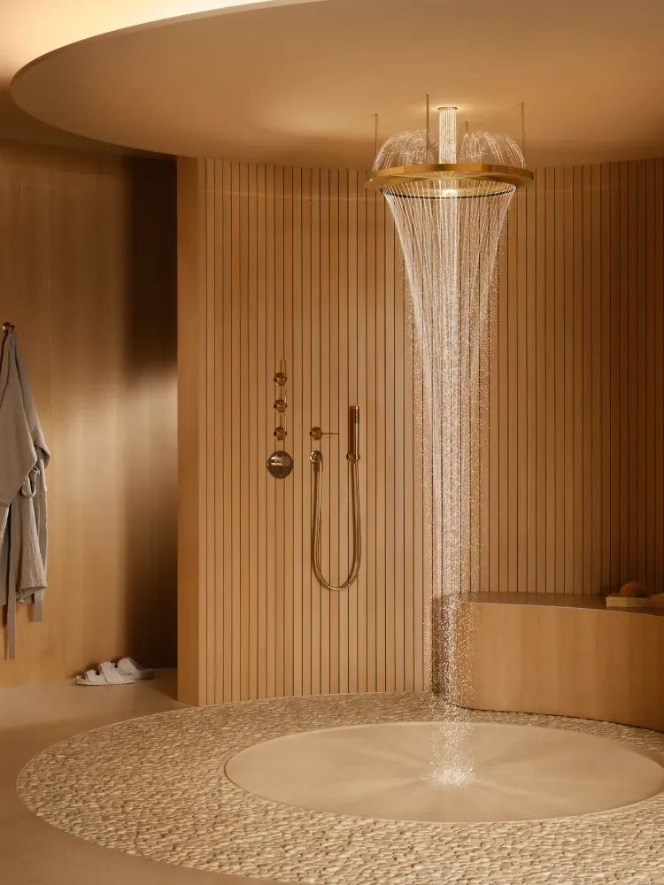shower-aquahalo.webp